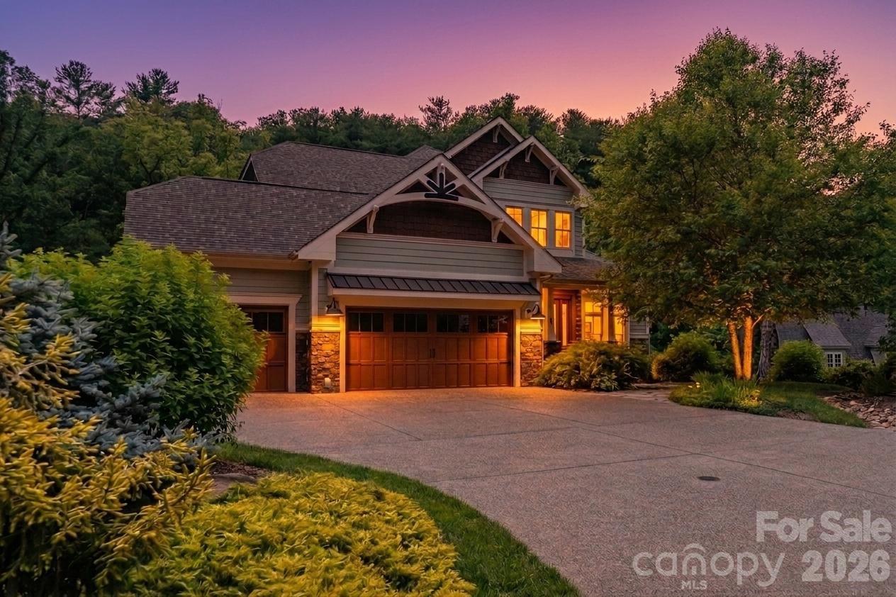 1st image of 14 Twinflower Trl, Asheville, NC 28804 | MLS# 4349117