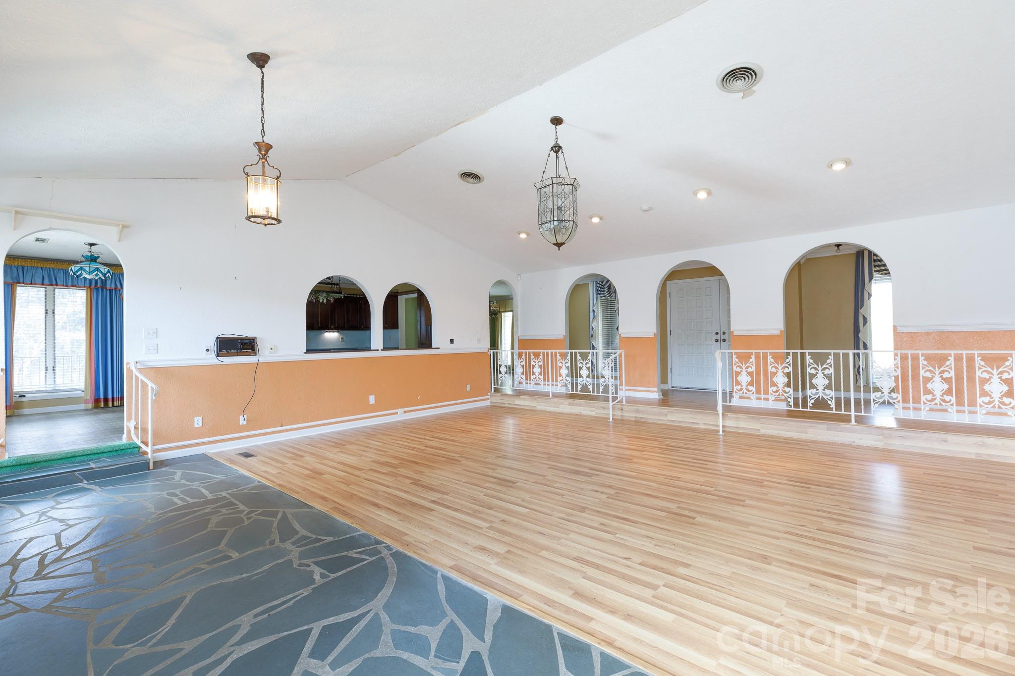 5th image of 2025 Creekwood Dr, York, SC 29745 | MLS# 4350512