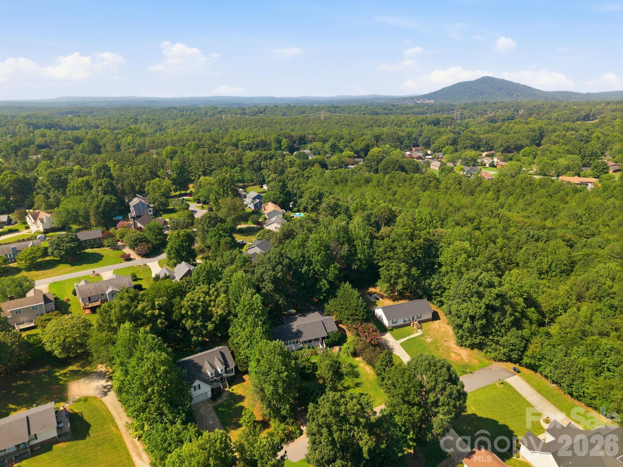 4th image of 5227 Foley Dr, Hickory, NC 28602 | MLS# 4350532