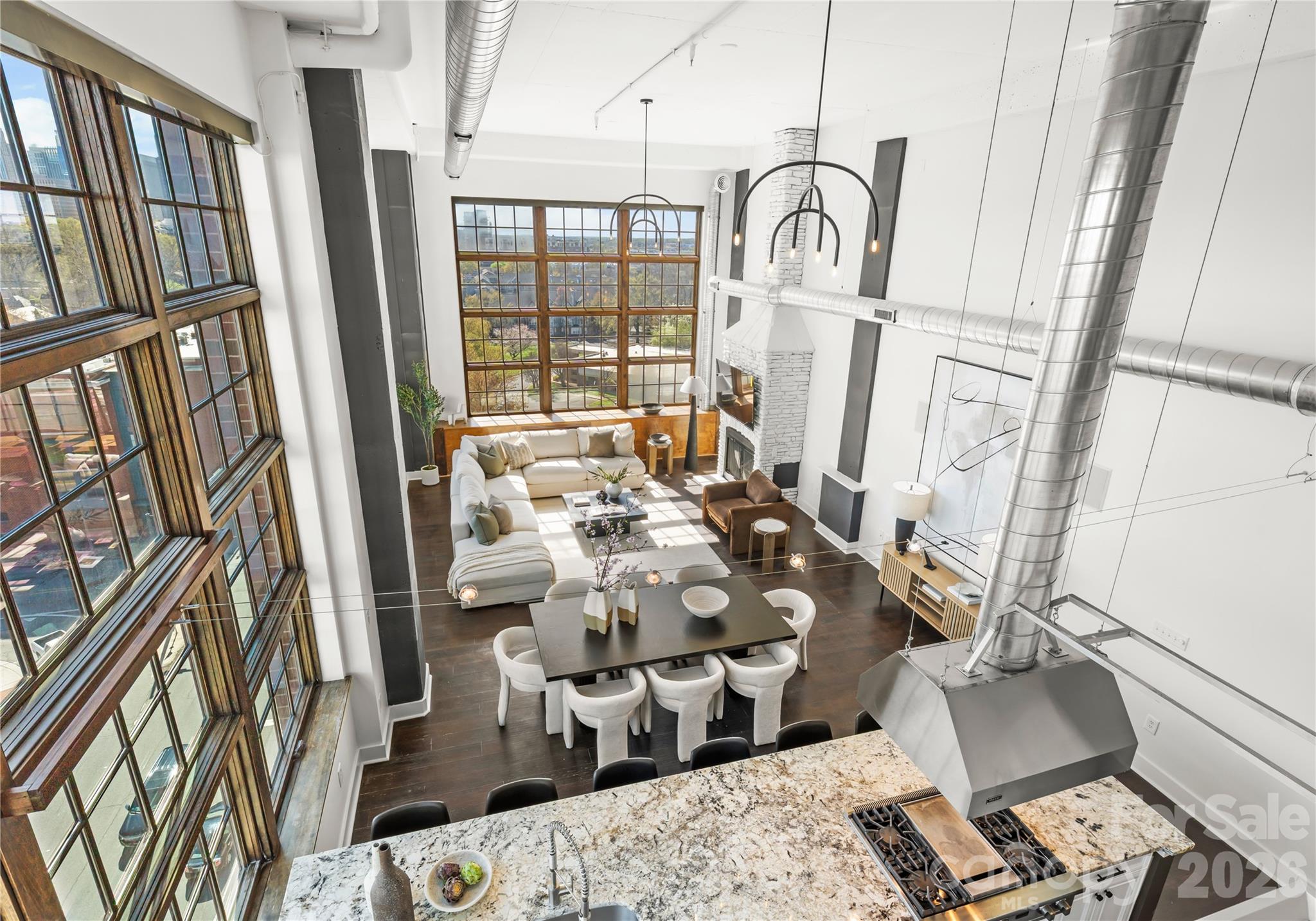 2nd image of 715 N Graham St, Charlotte, NC 28202