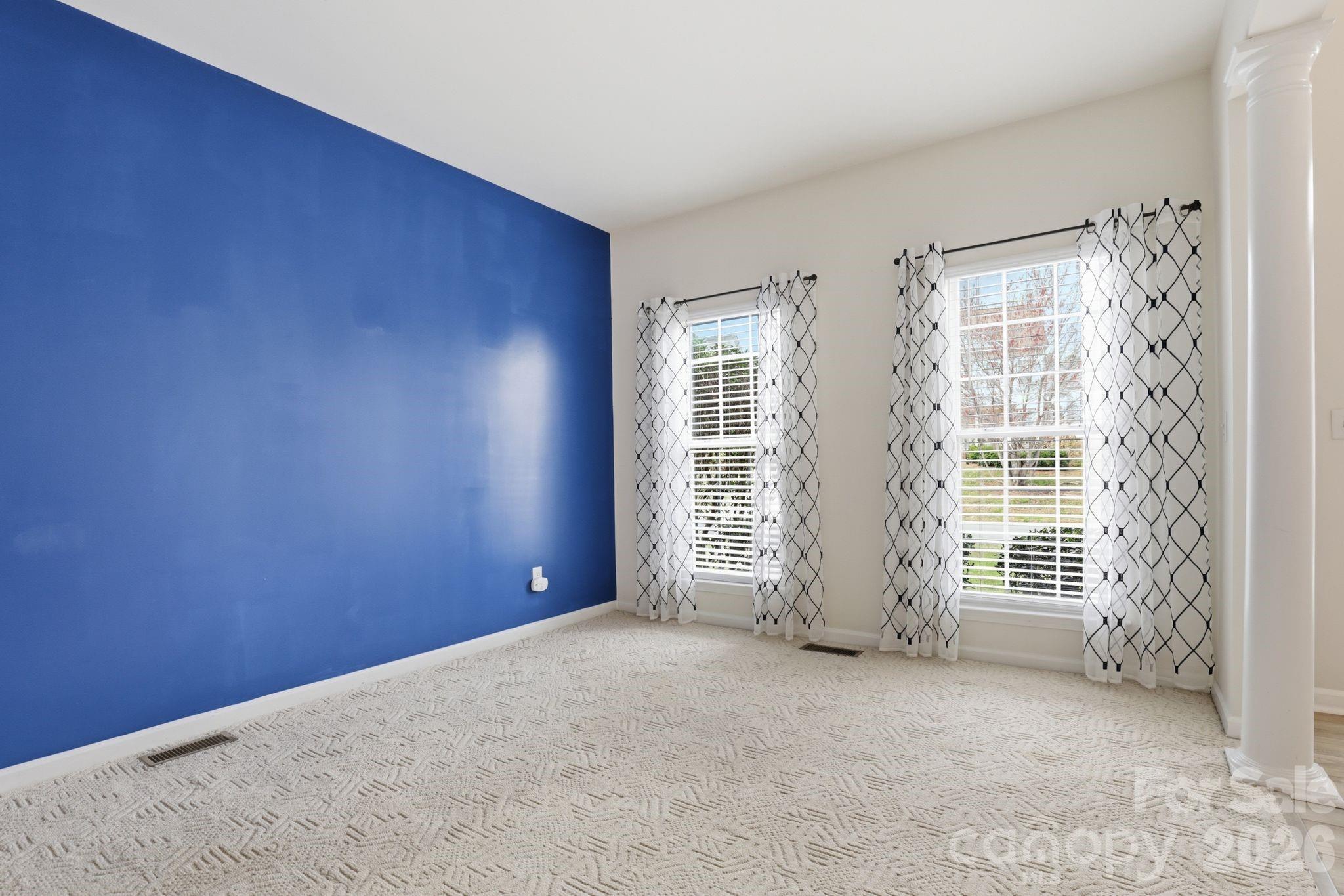 5th image of 3909 Meadow Green Dr, Charlotte, NC 28269 | MLS# 4352571