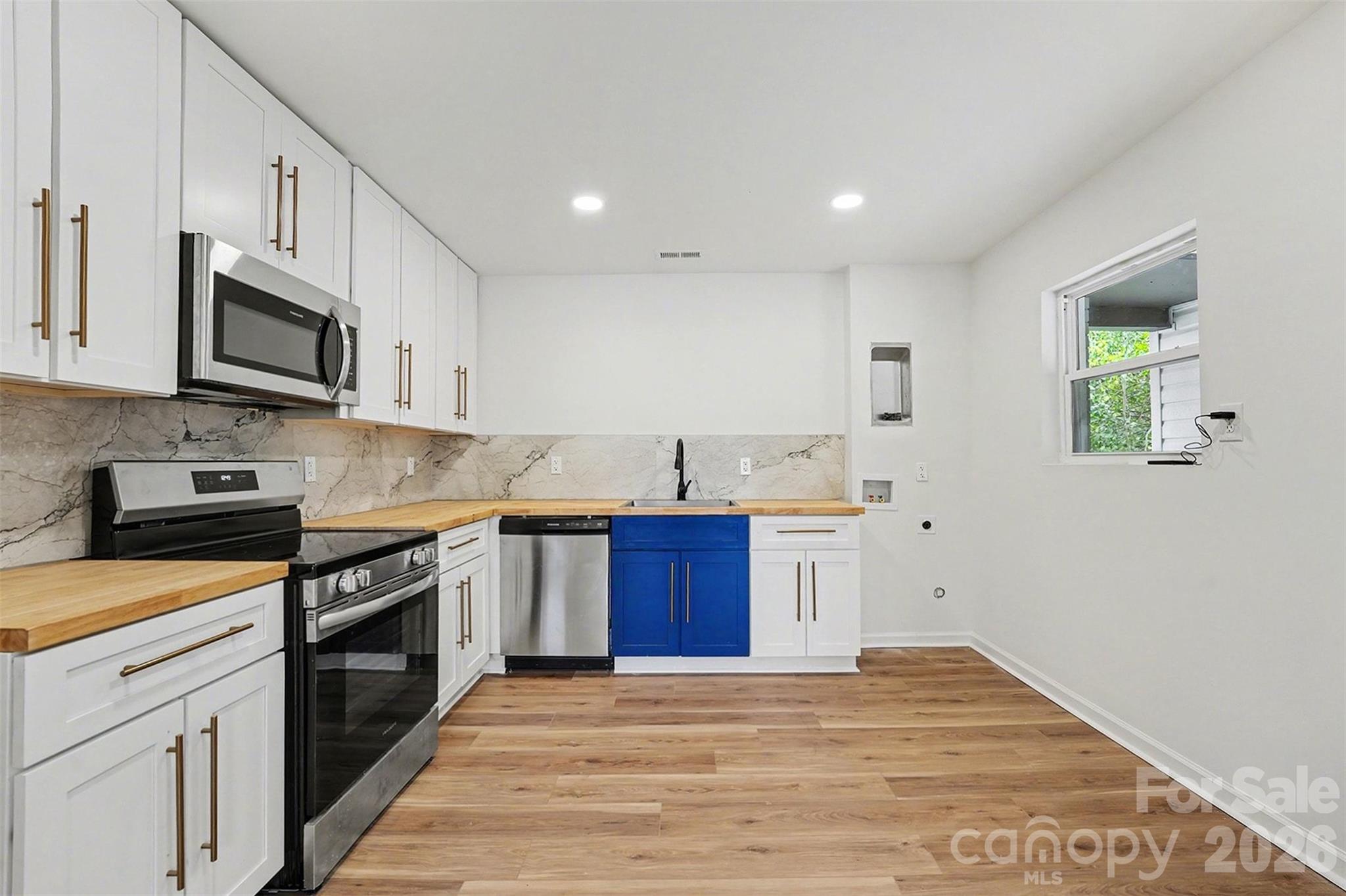 Homes for sale in Lancaster, SC | 403 Glenwood Ave, Lancaster, SC 29720 | MLS# 4353208