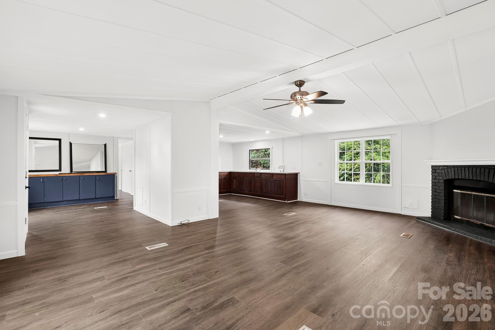 3rd image of 8 Teal Ln, Candler, NC 28715 | MLS# 4354092