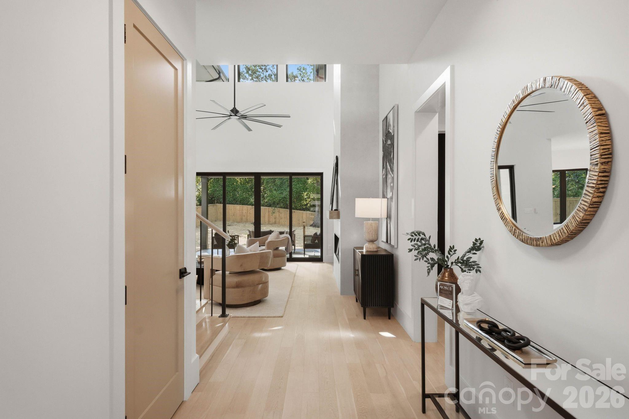 4th image of 1427 N Sharon Amity Rd, Charlotte, NC 28211 | MLS# 4355163