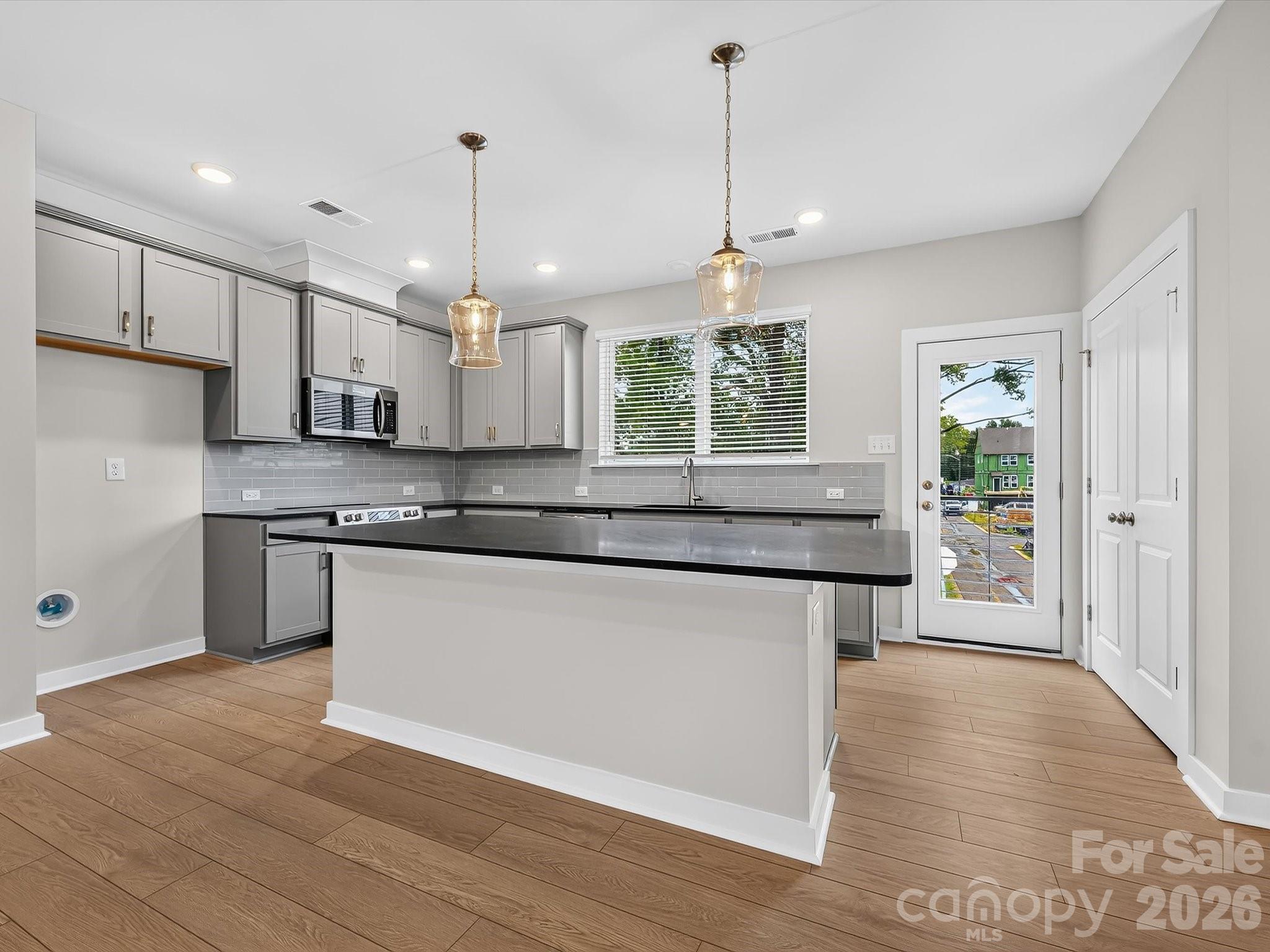 5th image of 1144 Bismuth Ln, Charlotte, NC 28211 | MLS# 4355308