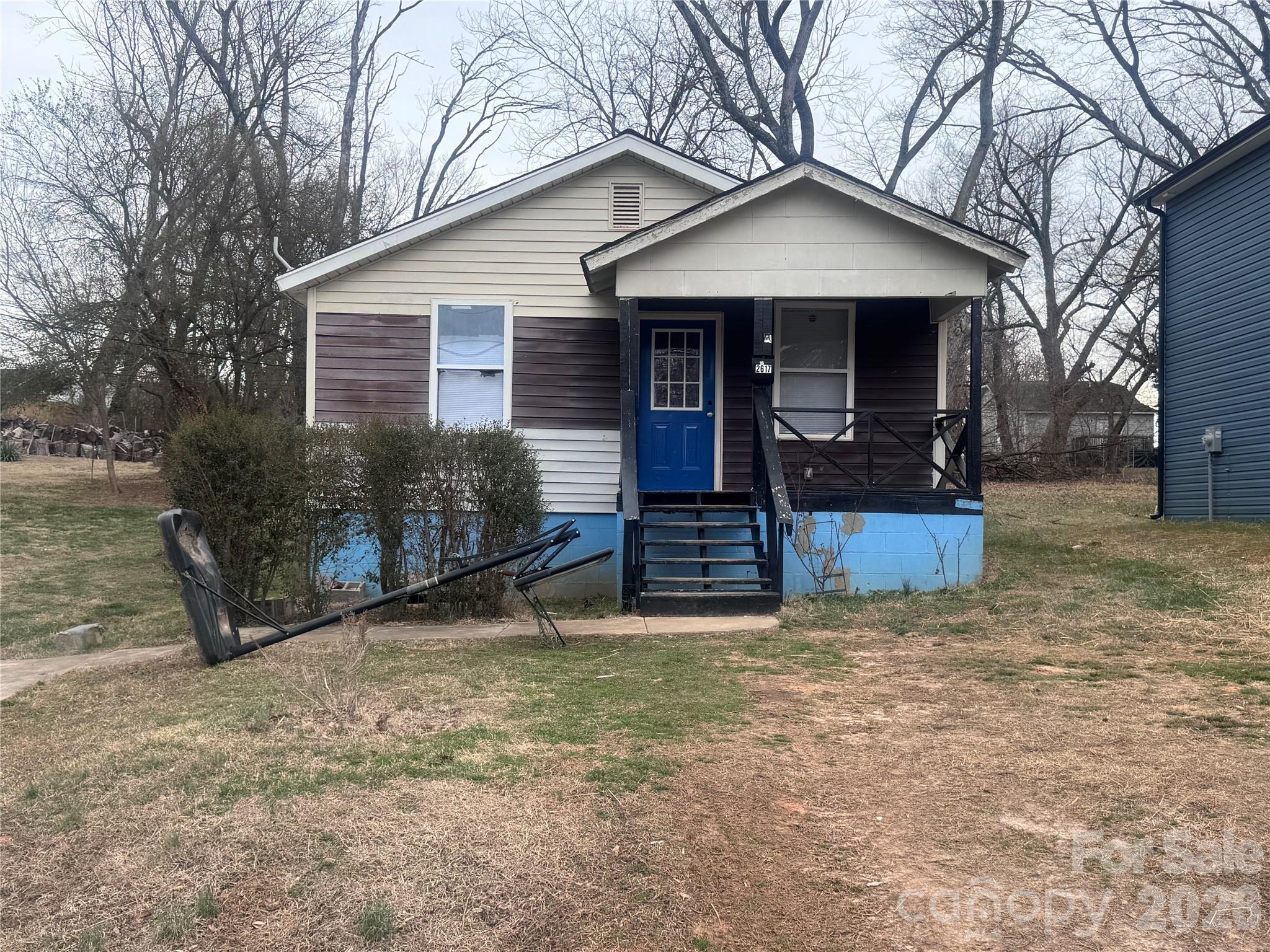 Homes for sale in Winston Salem, NC | 2617 Ansonia St, Winston Salem, NC 27105 | MLS# 4356073