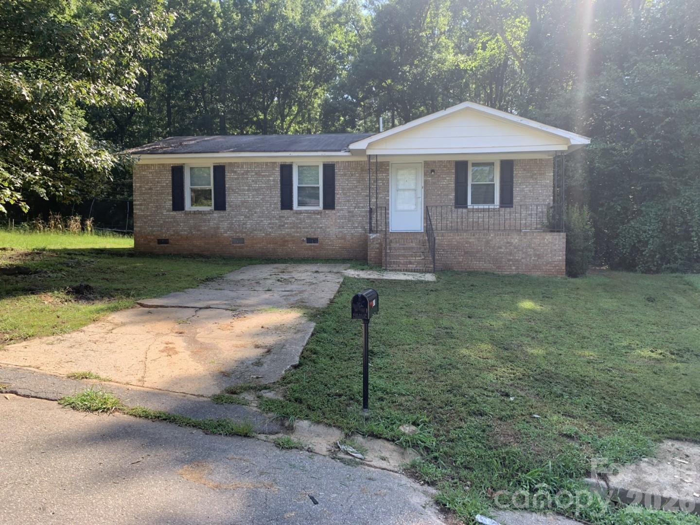 Homes for sale in Columbia, SC | 436 Green Tree Cir, Columbia, SC 29203 | MLS# 4356334