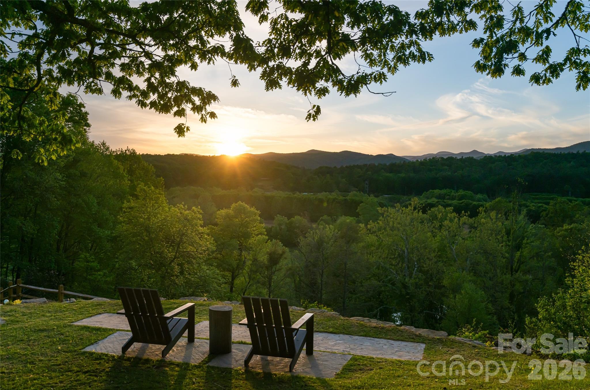 Photo 5 of Single family home for sale at 3903 Island Frd Rd, Brevard, NC 28712 | MLS# 4358298 | Listing updated on 2026-05-06