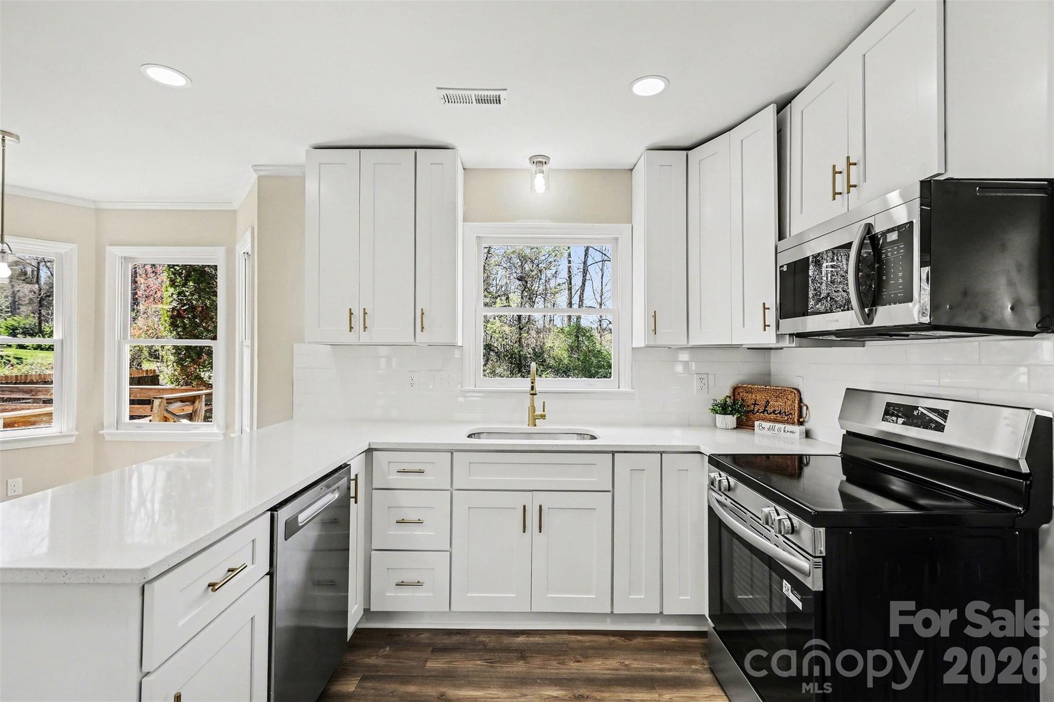 Homes for sale in Gastonia, NC | 577 Tryon Pl, Gastonia, NC 28054 | MLS# 4359973