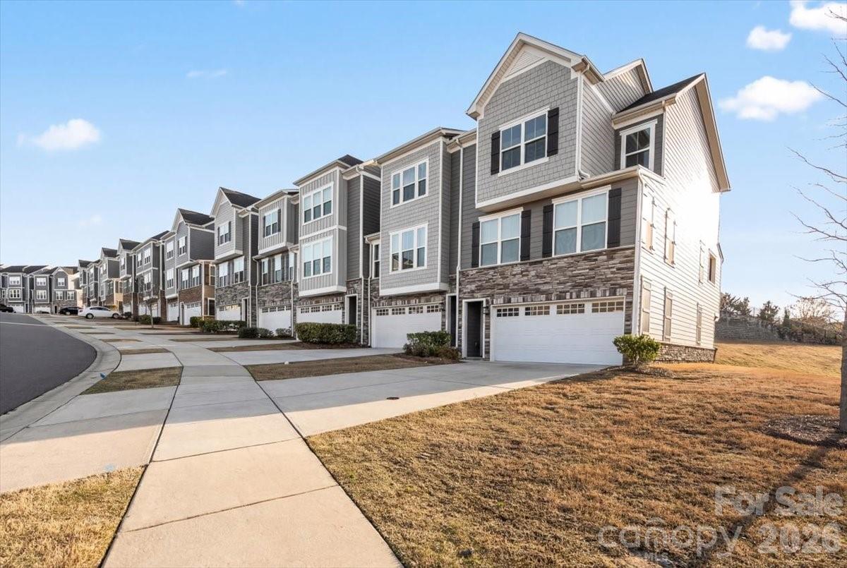 Homes for sale in Tega Cay, SC | 606 Crudent Rd, Tega Cay, SC 29708 | MLS# 4360314