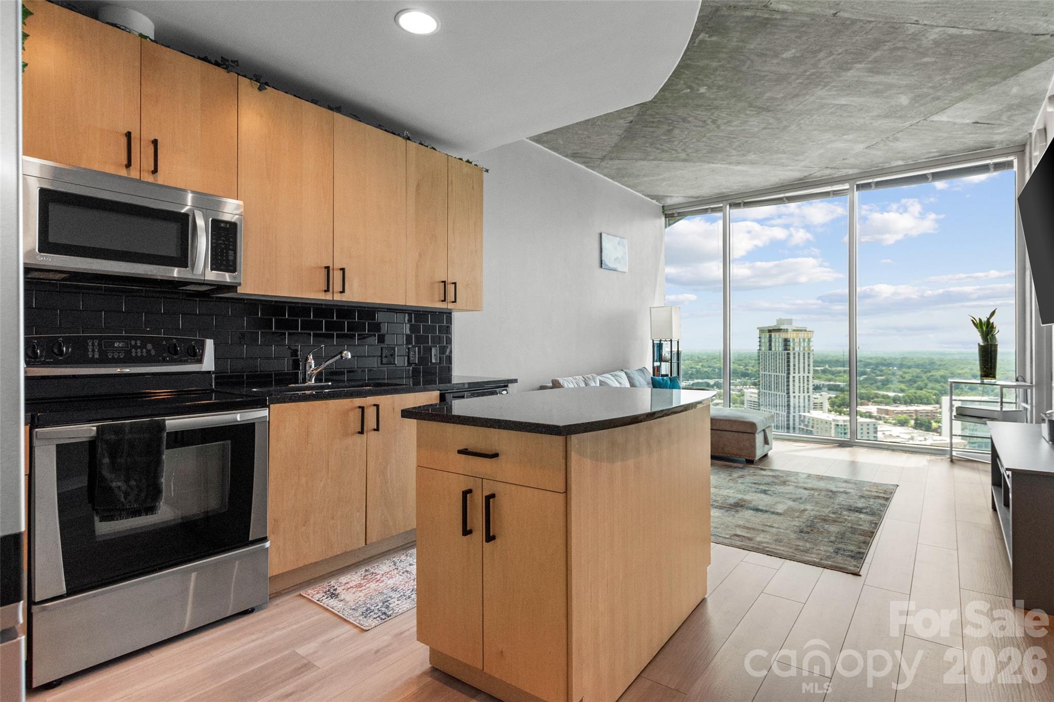 4th image of 210 N Church St #2811, Charlotte, NC 28202 | MLS# 4361575