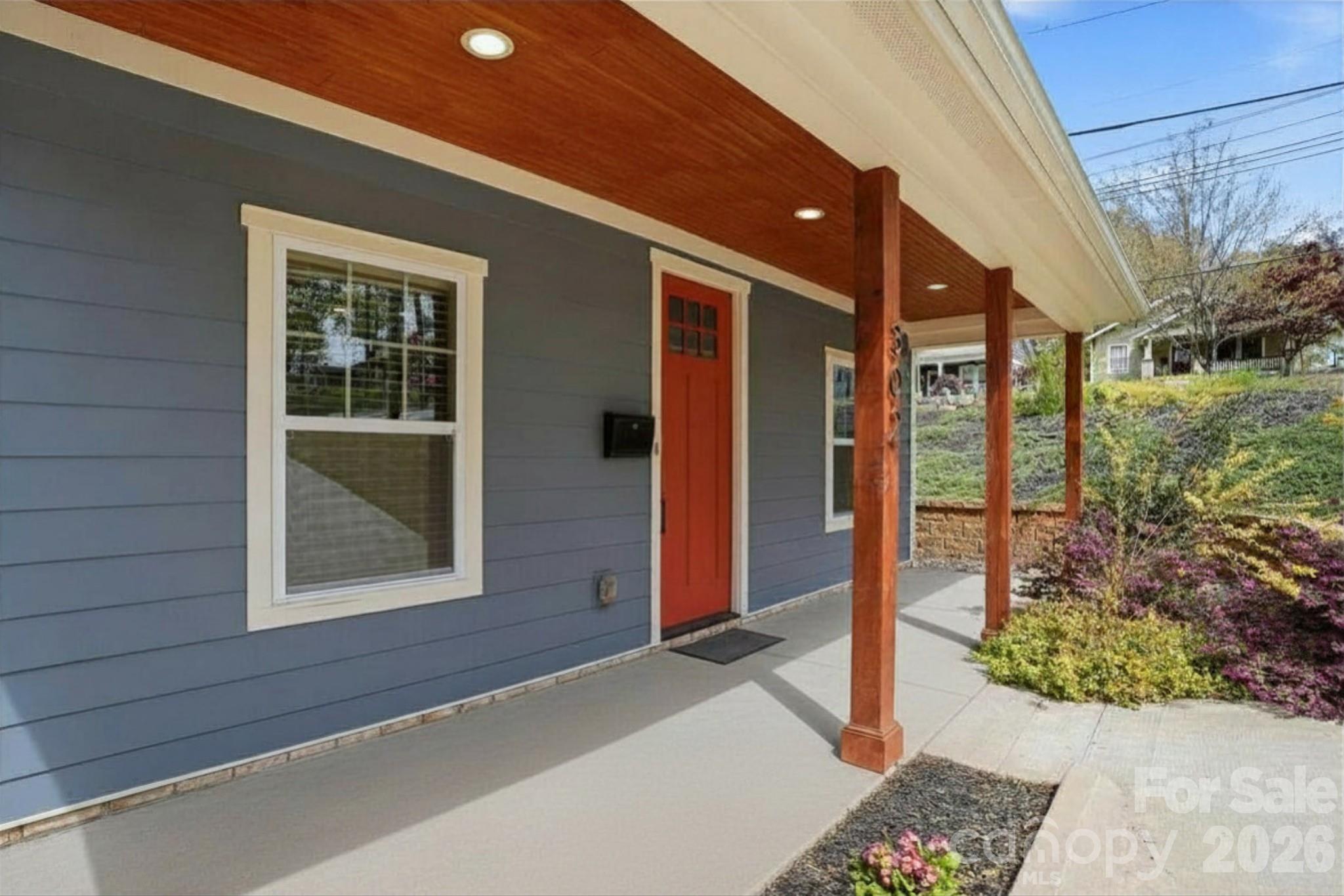 2nd image of 302 Lima Ave, Charlotte, NC 28208 | MLS# 4363412