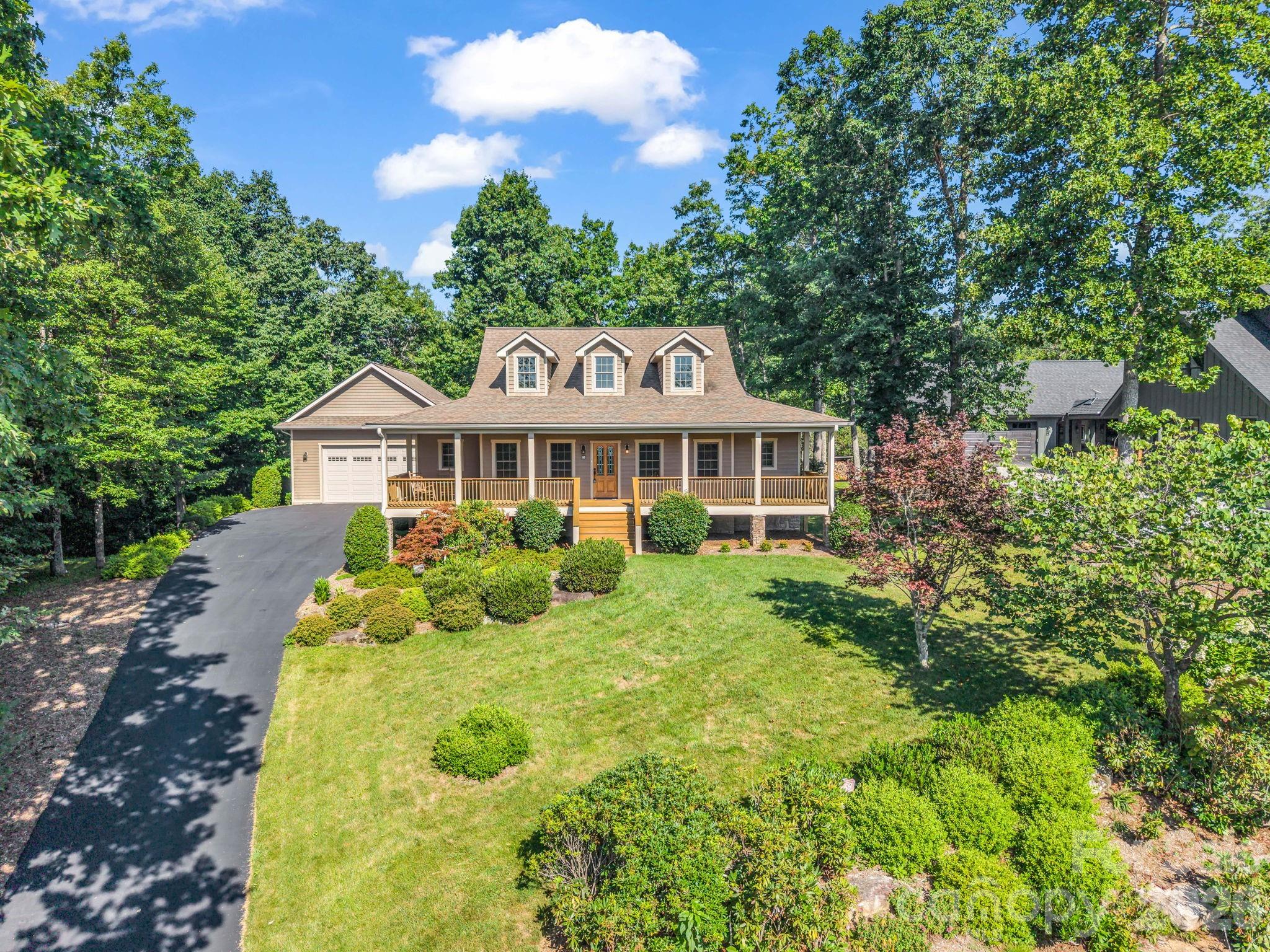 3rd image of 82 Red Mulberry Dr, Zirconia, NC 28790 | MLS# 4363684