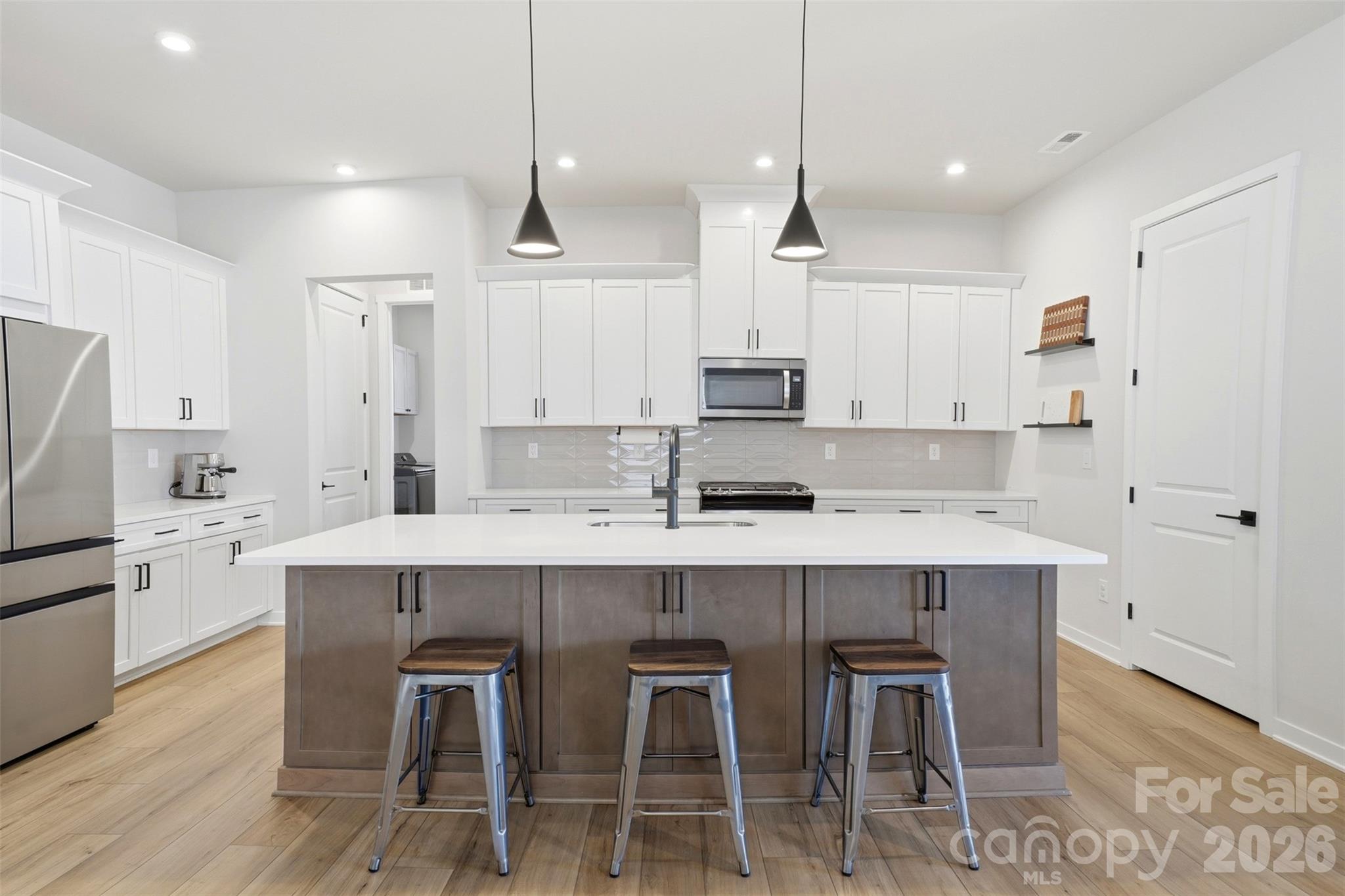 5th image of 7104 Wayfarer Dr, Charlotte, NC 28269 | MLS# 4363979