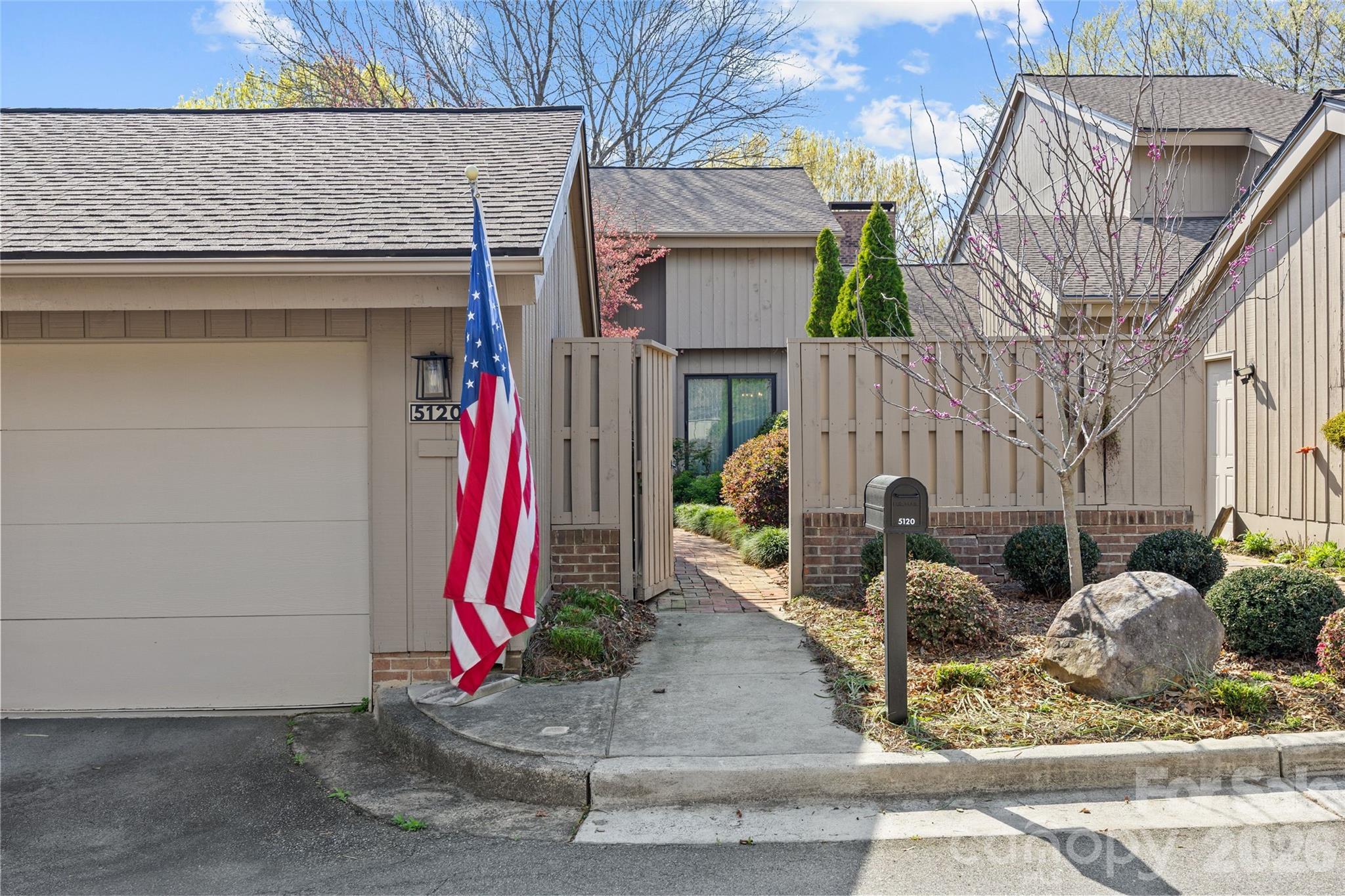 2nd image of 5120 Dunes Ct, Charlotte, NC 28226 | MLS# 4367666