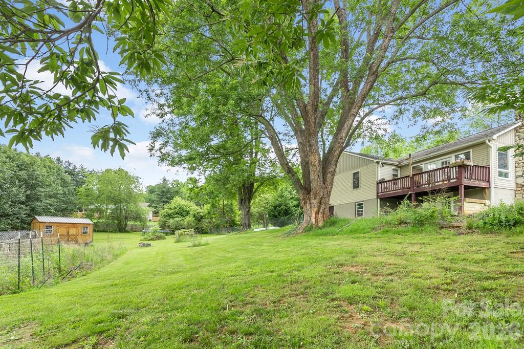 43rd image of 3 Odie Ln, Candler, NC 28715 | MLS# 4367725