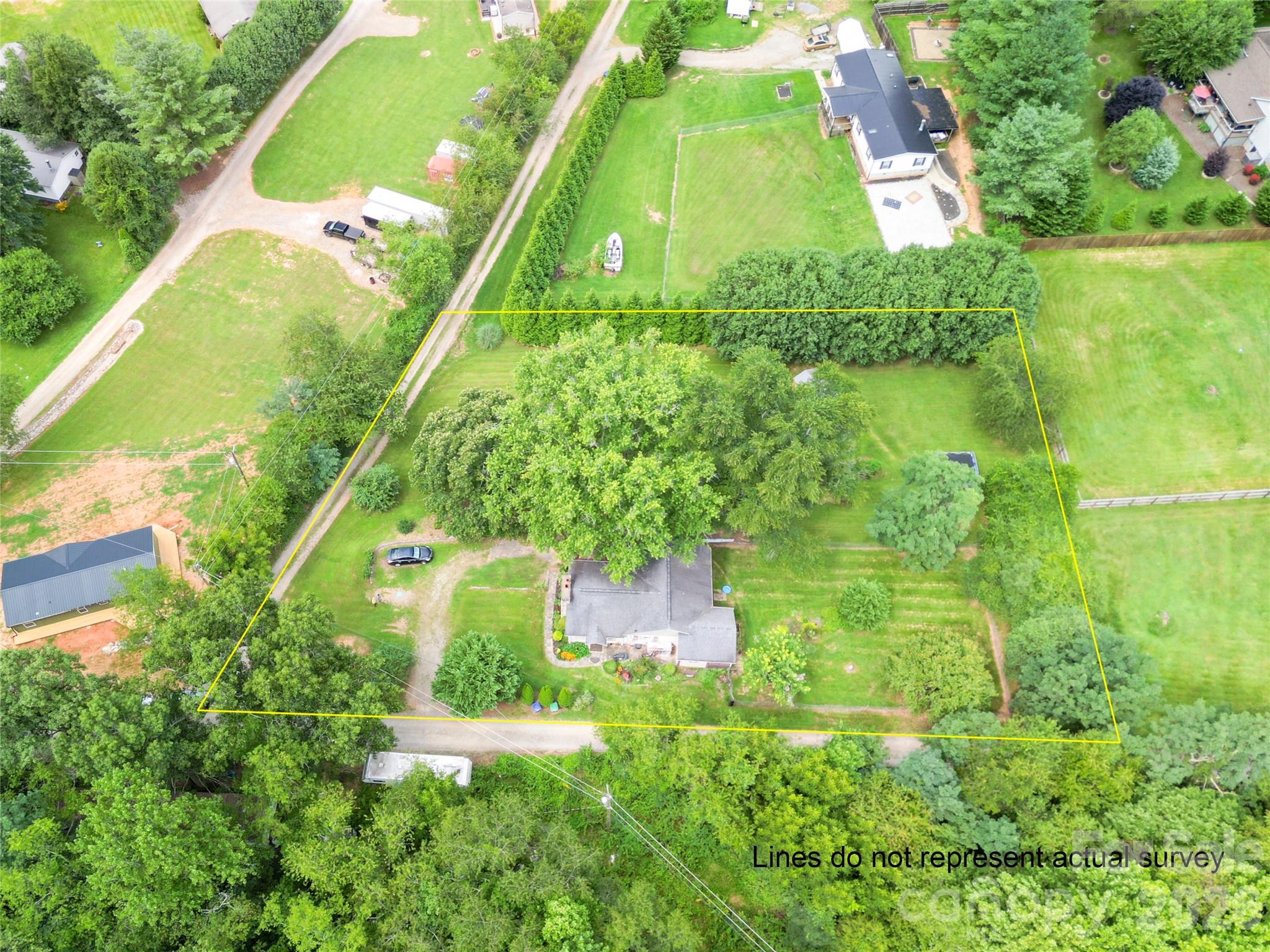 3rd image of 3 Odie Ln, Candler, NC 28715 | MLS# 4367725