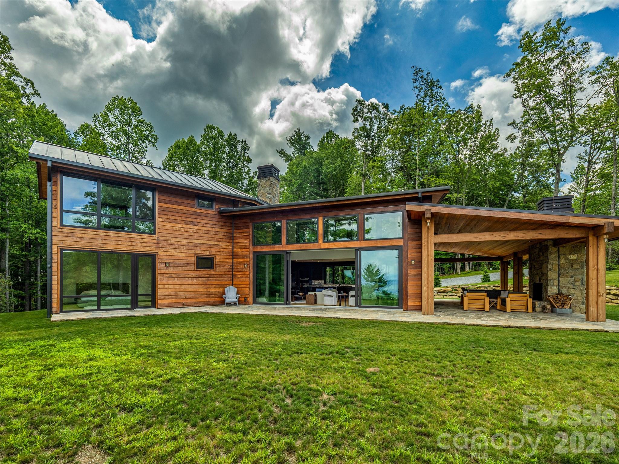 Photo 3 of Single family home for sale at 30 Banks Ln, Brevard, NC 28712 | MLS# 4367938 | Listing updated on 2026-09-04