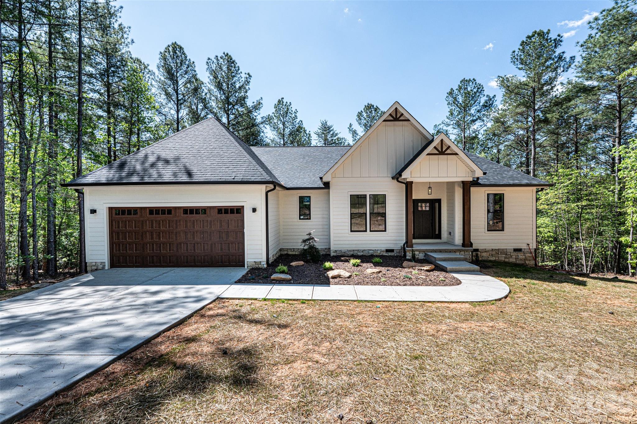 Homes for sale in Connelly Springs, NC | 2157 Anchor Ln, Connelly Springs, NC 28612 | MLS# 4368438