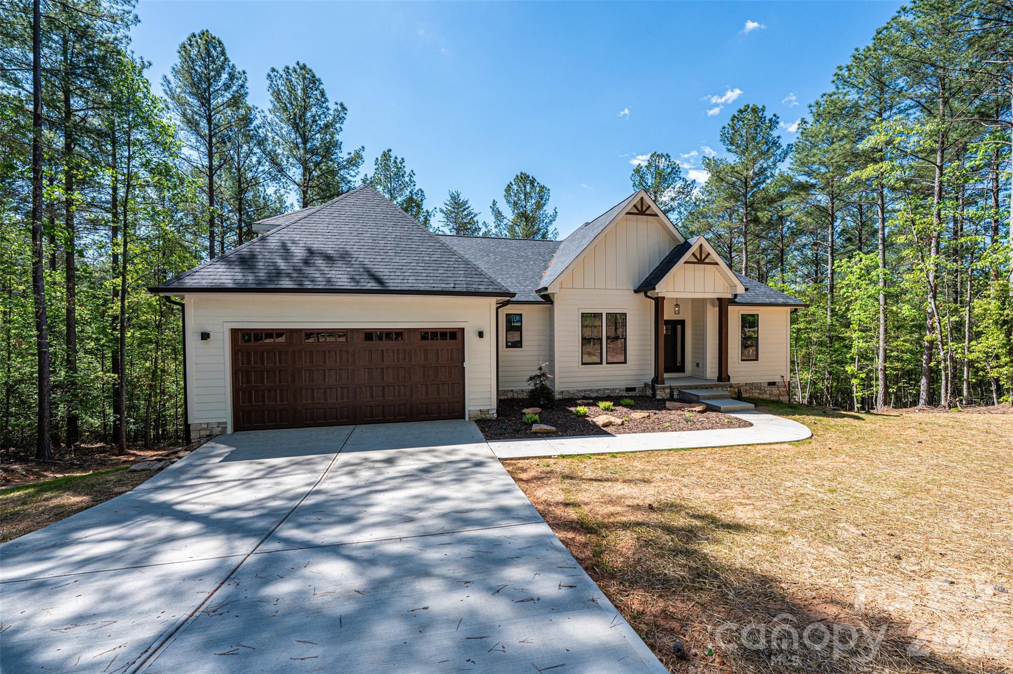 Homes for sale in Connelly Springs, NC | 2157 Anchor Ln, Connelly Springs, NC 28612 | MLS# 4368438