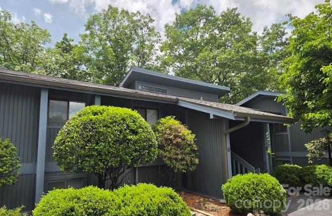 Homes for sale in Brevard, NC | 283 Tinequa Drive, Brevard, NC 28712 | Houzeo