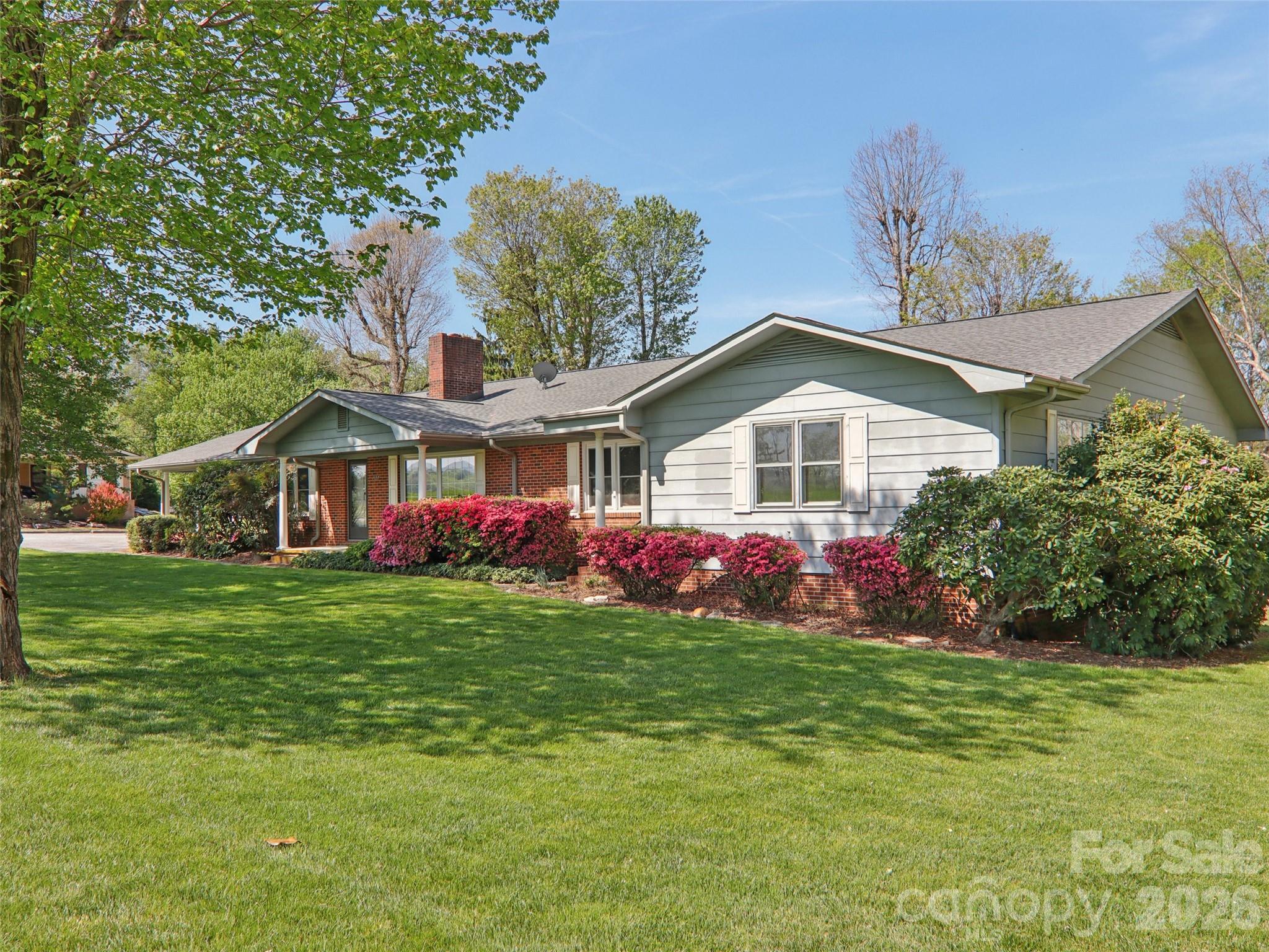 3rd image of 927 Ladson Rd, Mills River, NC 28759 | MLS# 4370799