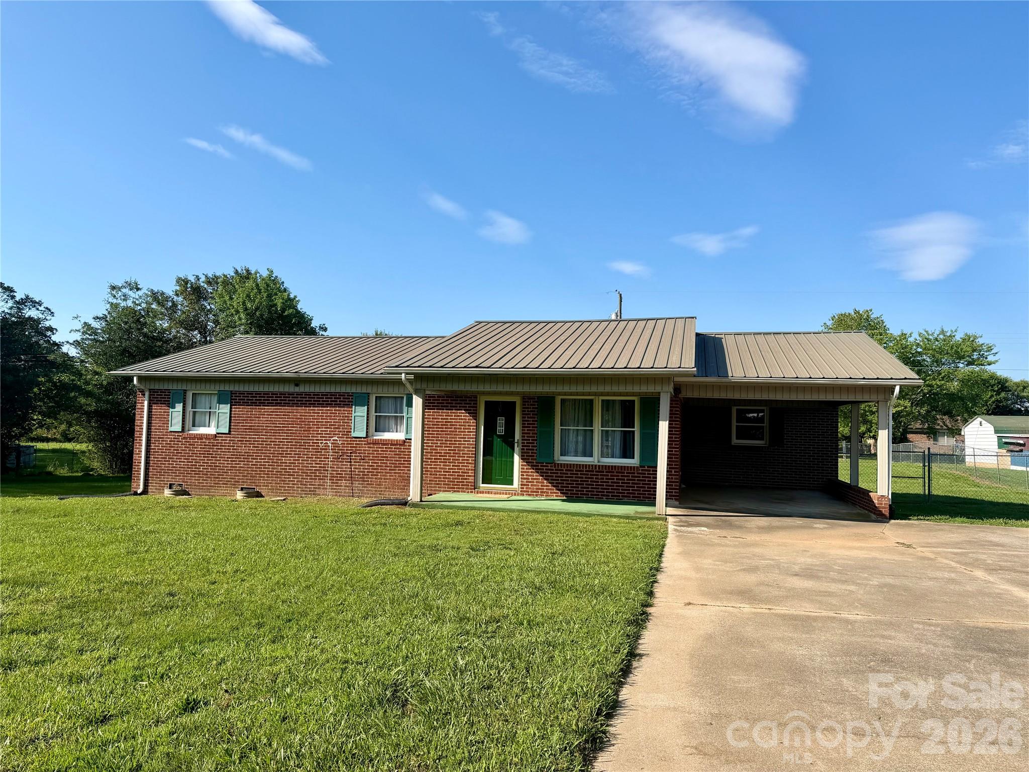 Homes for sale in Forest City, NC | 372 Ferry Rd, Forest City, NC 28043 | MLS# 4370894