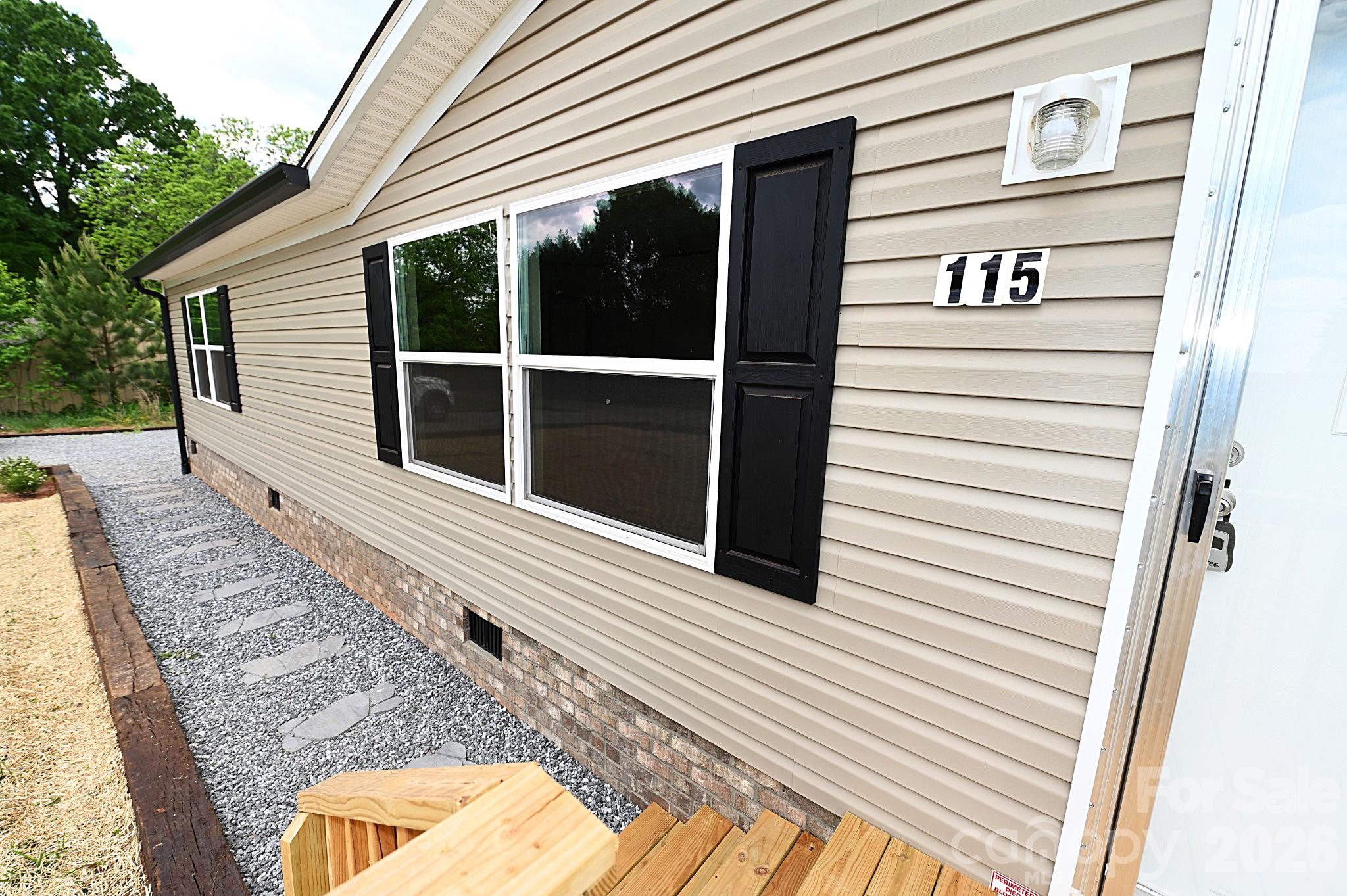 Homes for sale in Stony Point, NC | 115 Stonydell Dr, Stony Point, NC 28678 | MLS# 4372155