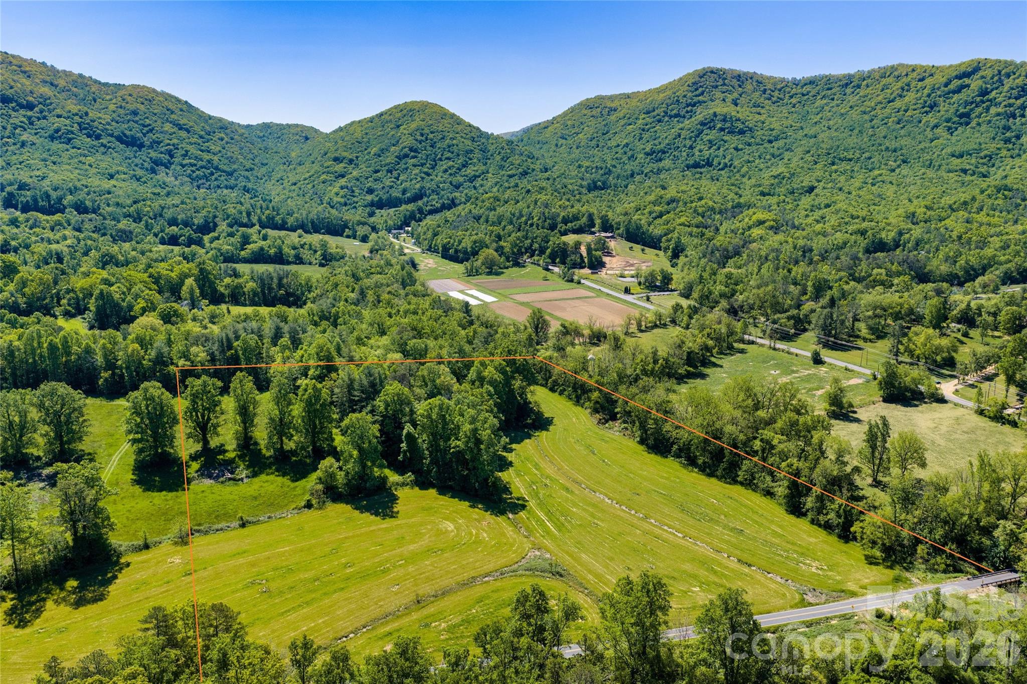 Homes for sale in Fairview, NC | 99999 Sugar Hollow Rd, Fairview, NC 28730 | MLS# 4372635