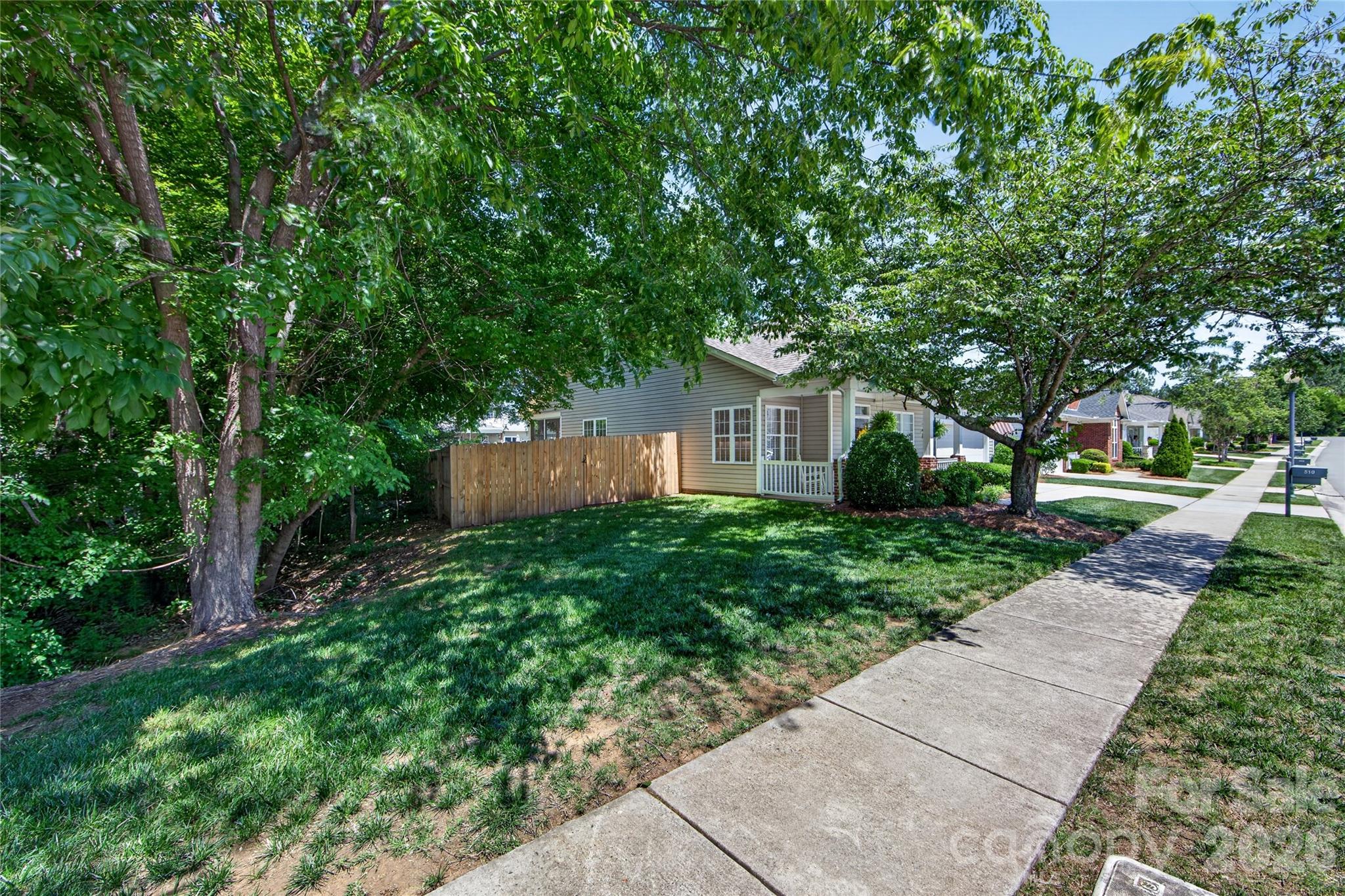 2nd image of 510 Ridgely Green Dr, Pineville, NC 28134 | MLS# 4372808