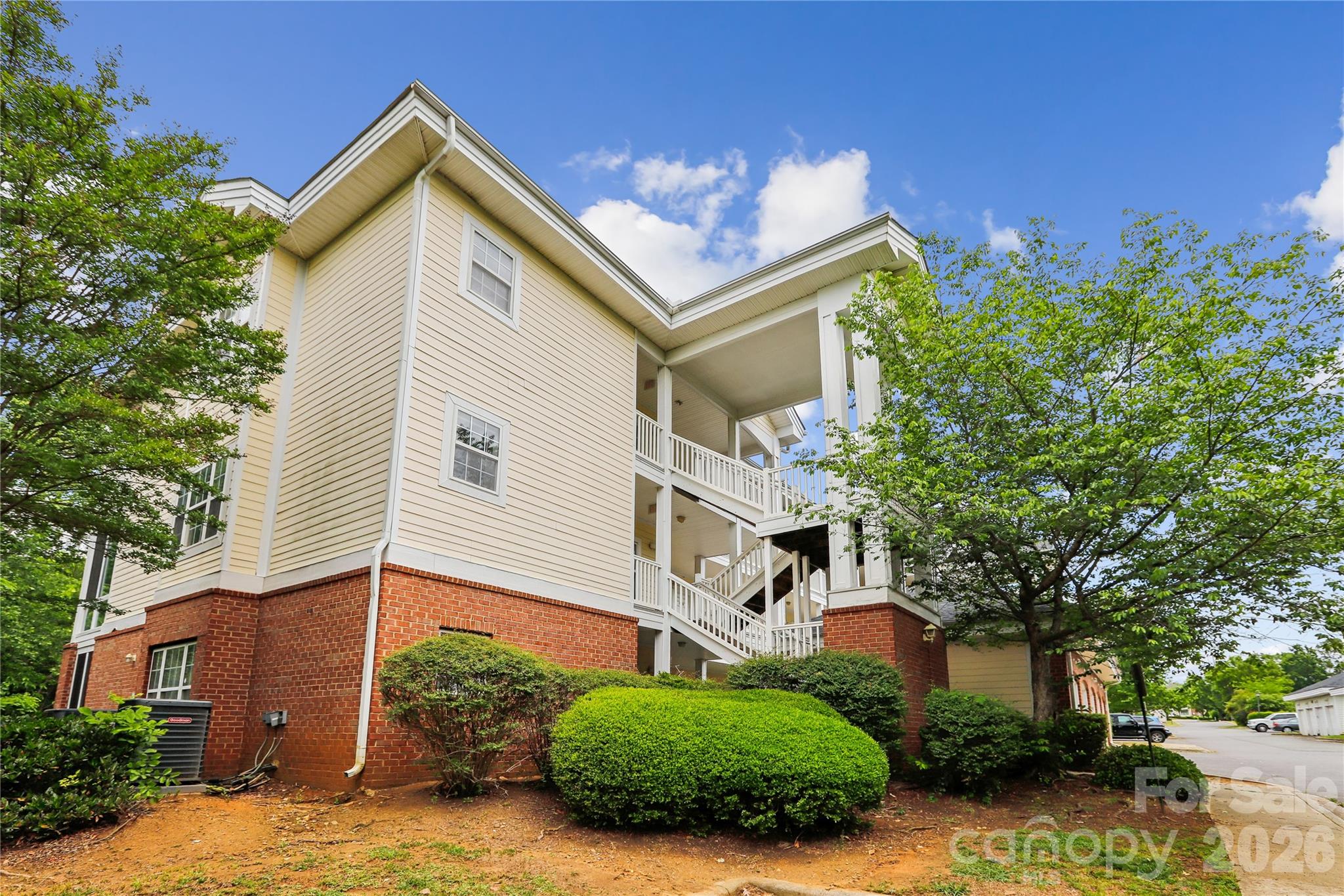 Homes for sale in Charlotte, NC | 8923 Meadow Vista Rd, Charlotte, NC 28213 | MLS# 4372895