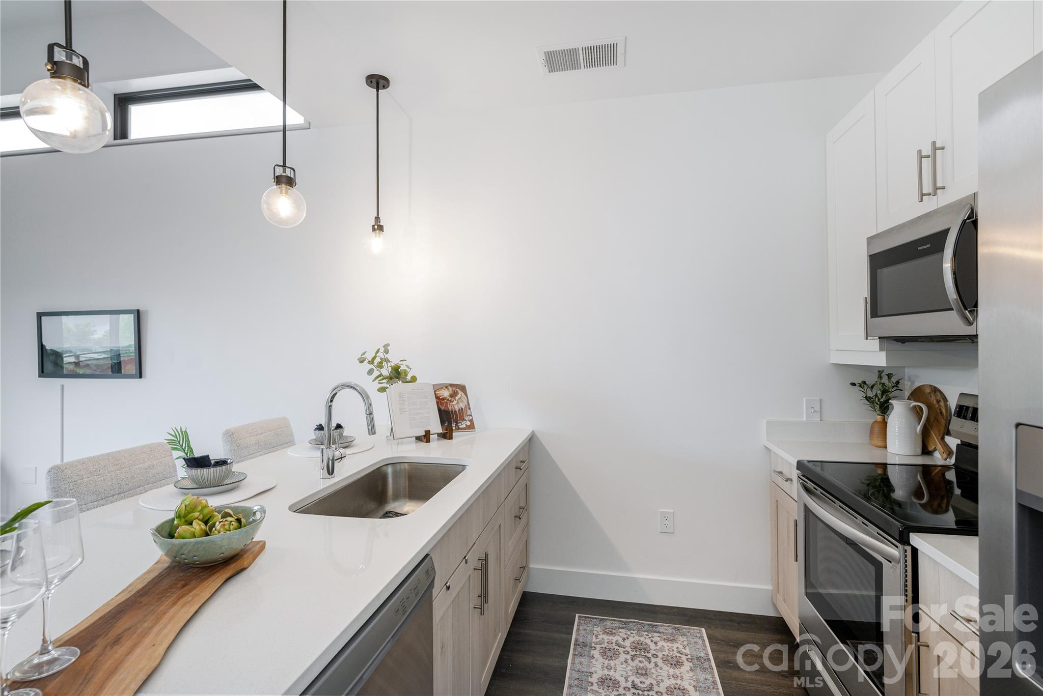 4th image of 68 Craven St #206, Asheville, NC 28806 | MLS# 4373041
