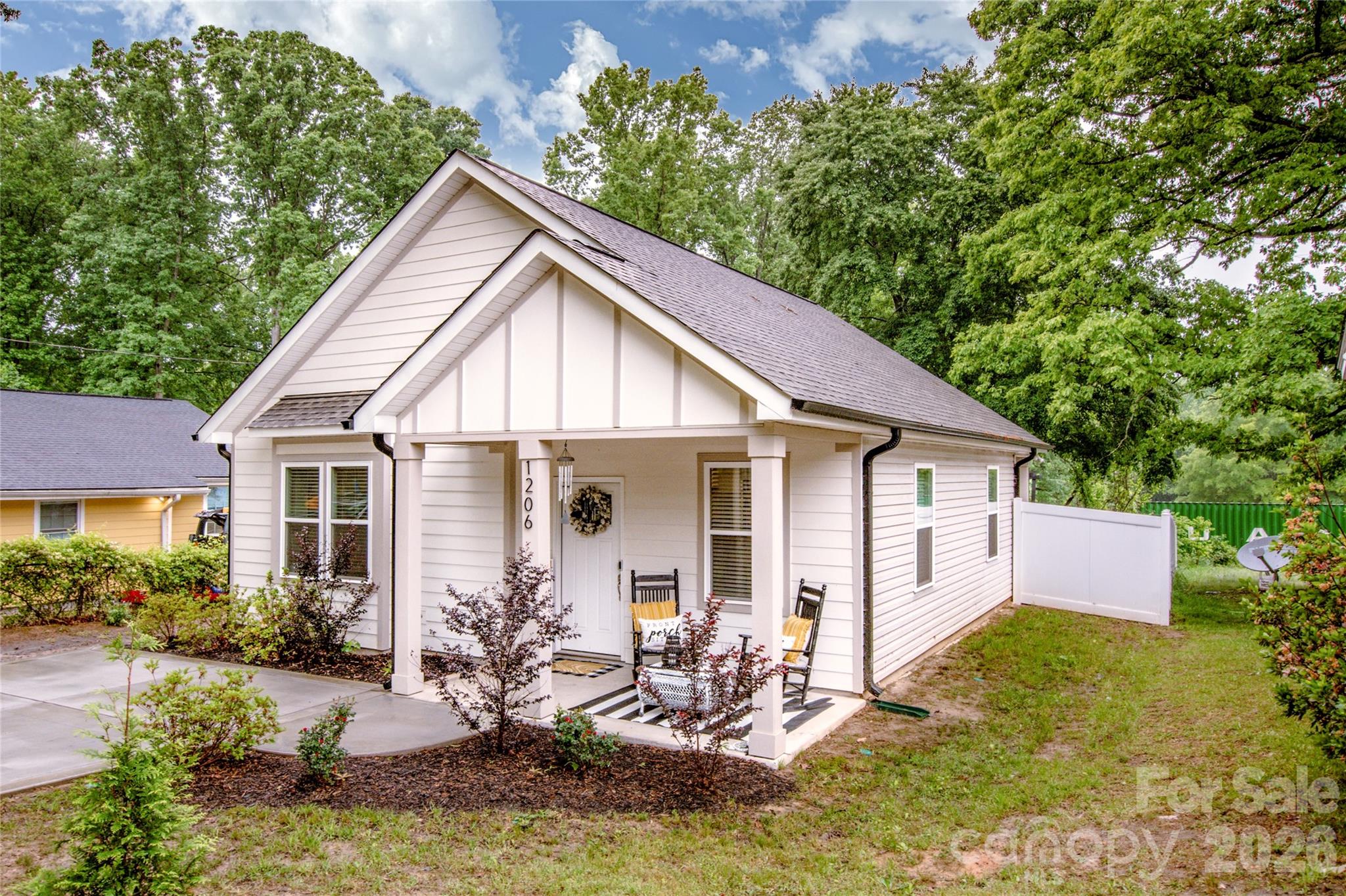 Homes for sale in Statesville, NC | 1206 8th St #13, Statesville, NC 28677 | MLS# 4373294