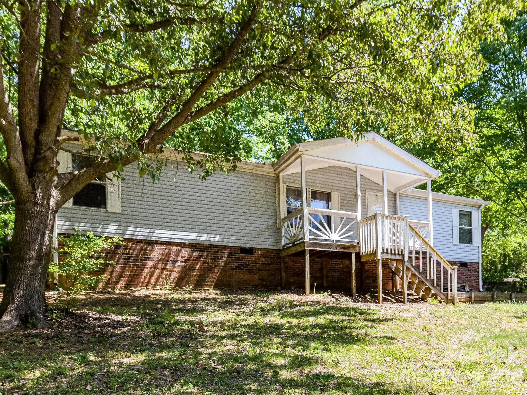 3rd image of 3690 Vickery Dr, Maiden, NC 28650 | MLS# 4375139