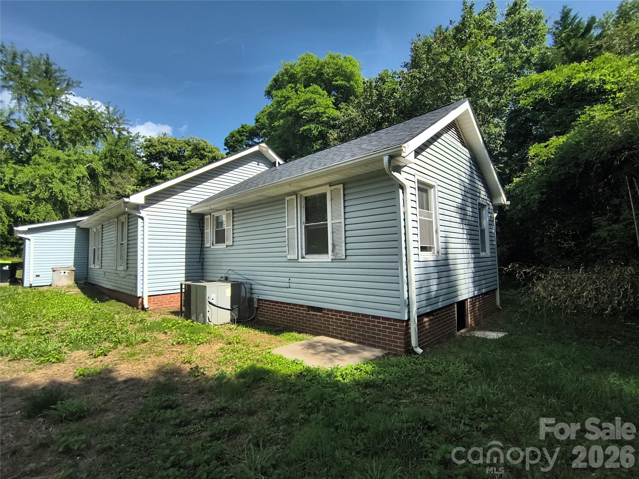 Homes for sale in Ellenboro, NC | 229 Friendship Dr, Ellenboro, NC 28040 | MLS# 4375148