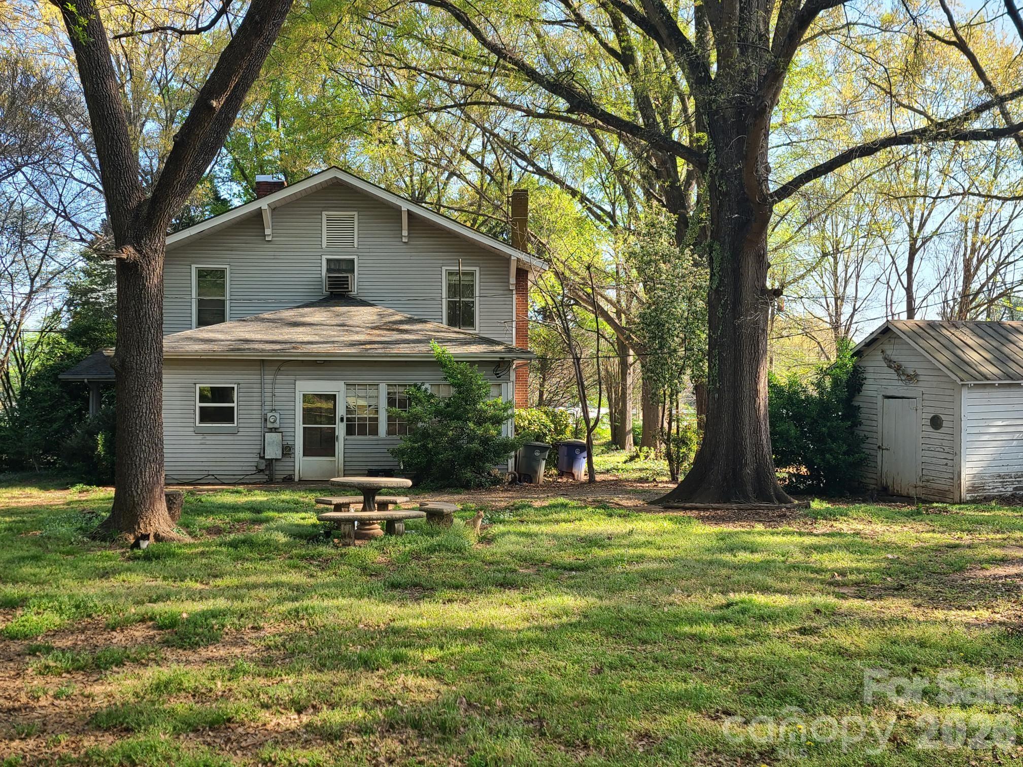 Homes for sale in Conover, NC | 804 Emmanuel Church Rd, Conover, NC 28613 | MLS# 4376376