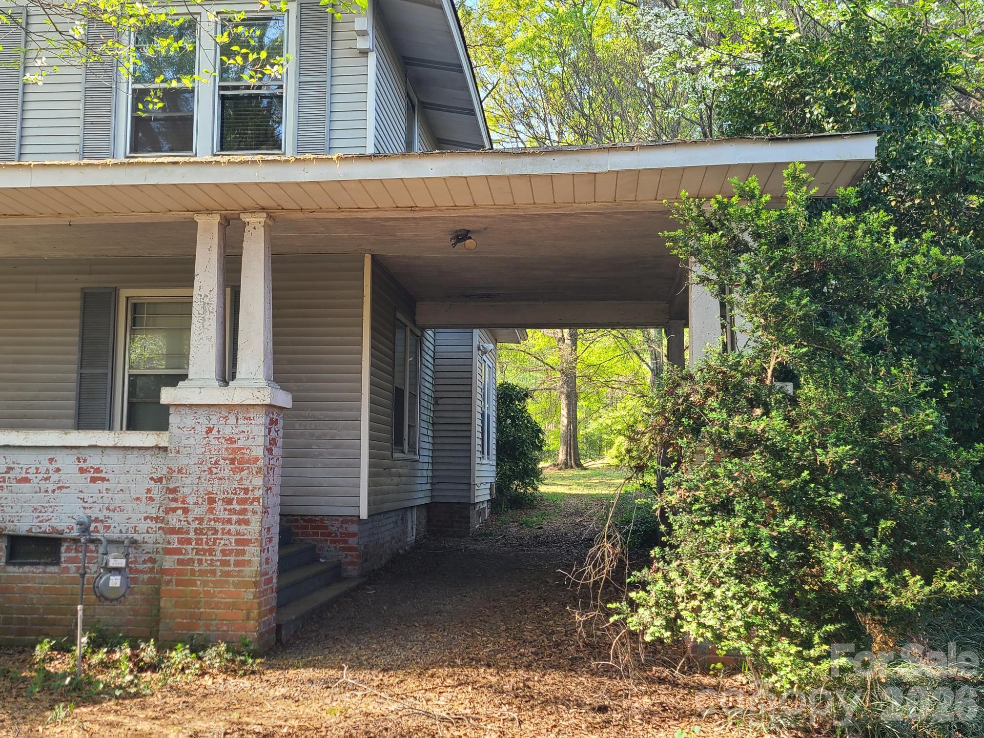 Homes for sale in Conover, NC | 804 Emmanuel Church Rd, Conover, NC 28613 | MLS# 4376376