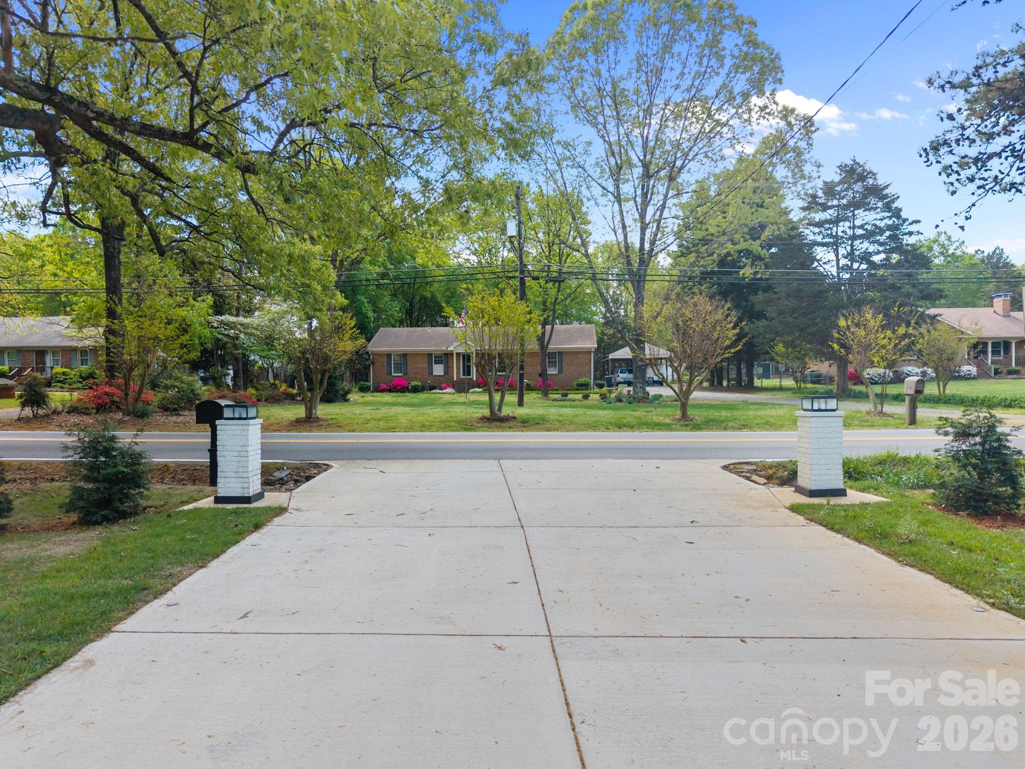 Homes for sale in Charlotte, NC | 12930 Hamilton Rd, Charlotte, NC 28273 | MLS# 4377146