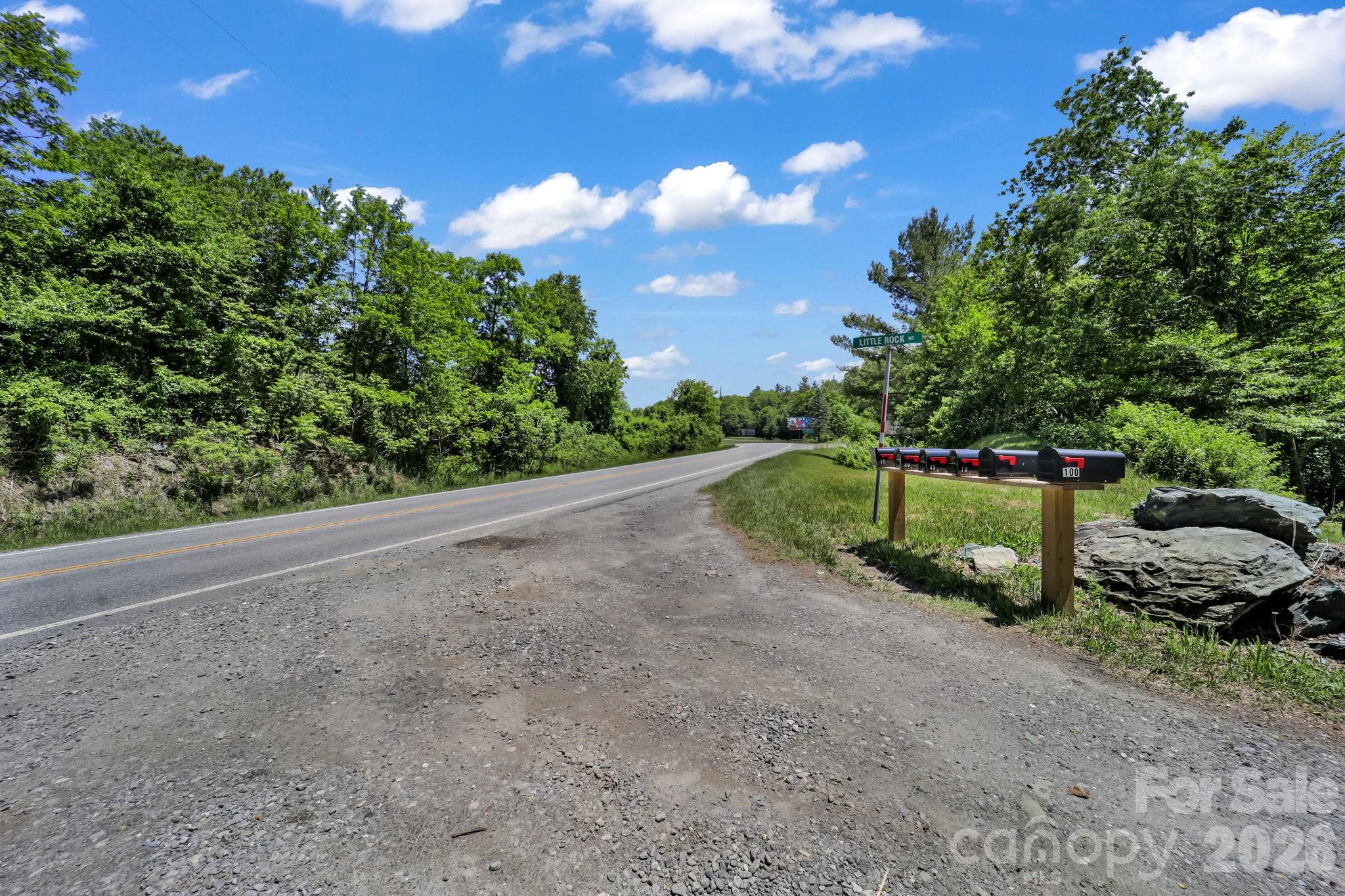 Homes for sale in Newland, NC | 30 Little Rock Rd, Newland, NC 28657 | MLS# 4377605
