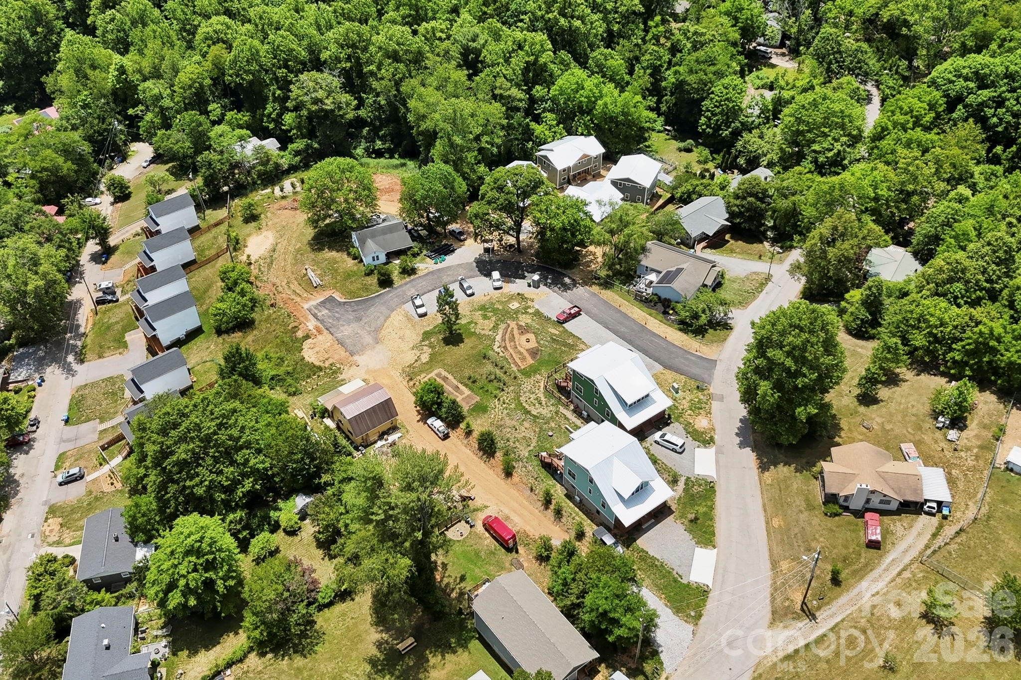Homes for sale in Asheville, NC | 21 Fireside Dr, Asheville, NC 28804 | MLS# 4378538