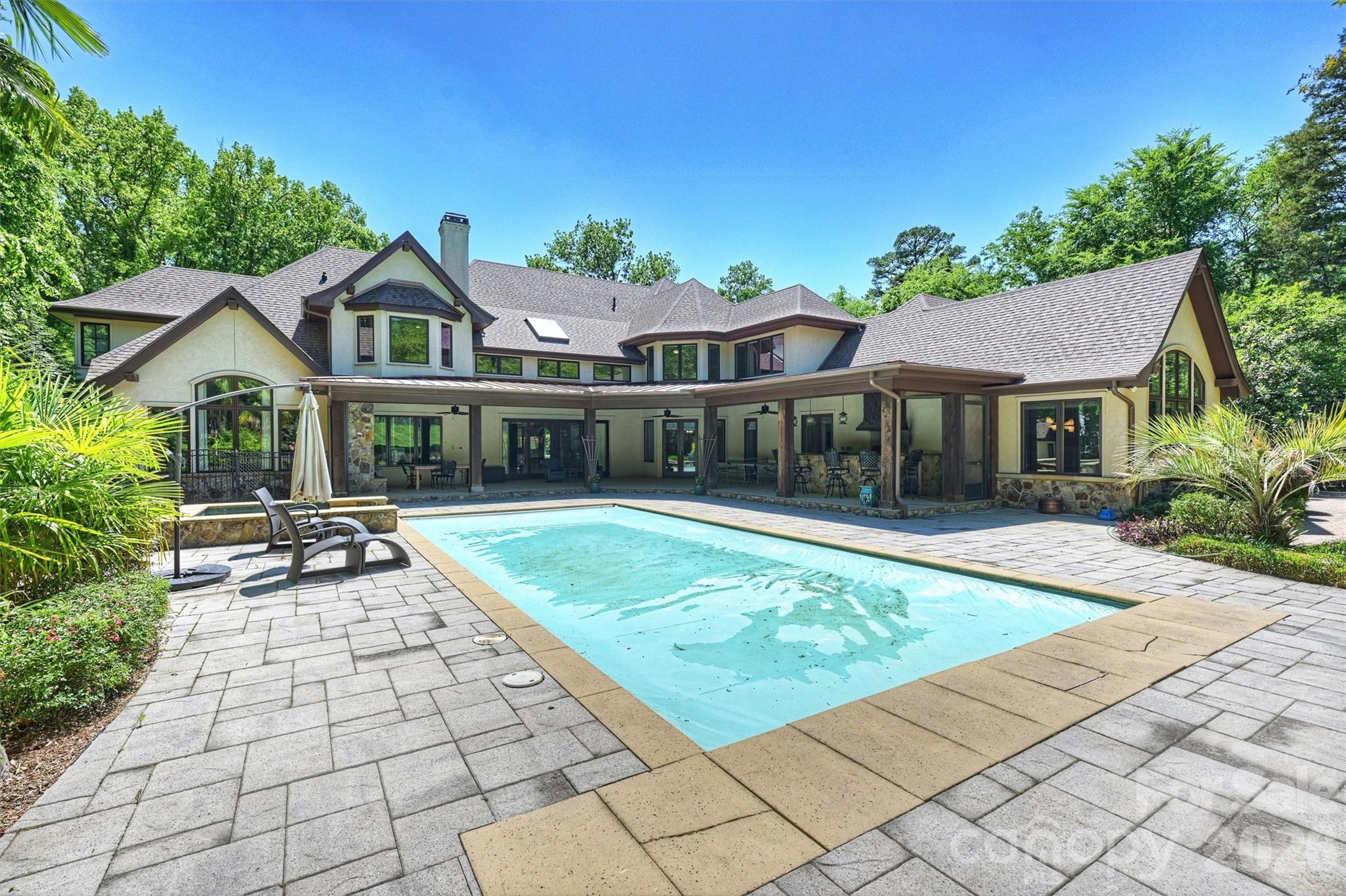3rd image of 4901 Carmel Park Dr, Charlotte, NC 28226 | MLS# 4379174