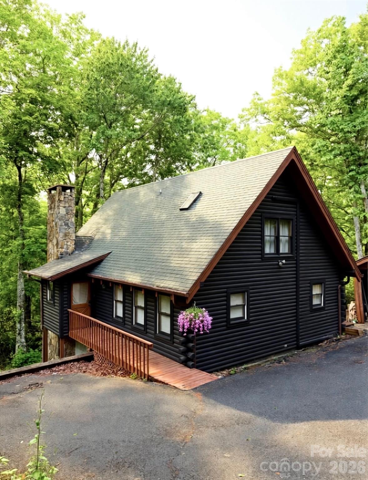Photo 1 of Single family home for sale at 89 Woodcliff Loop, Newland, NC 28657 | MLS# 4381758 | Listing updated on 2026-09-05