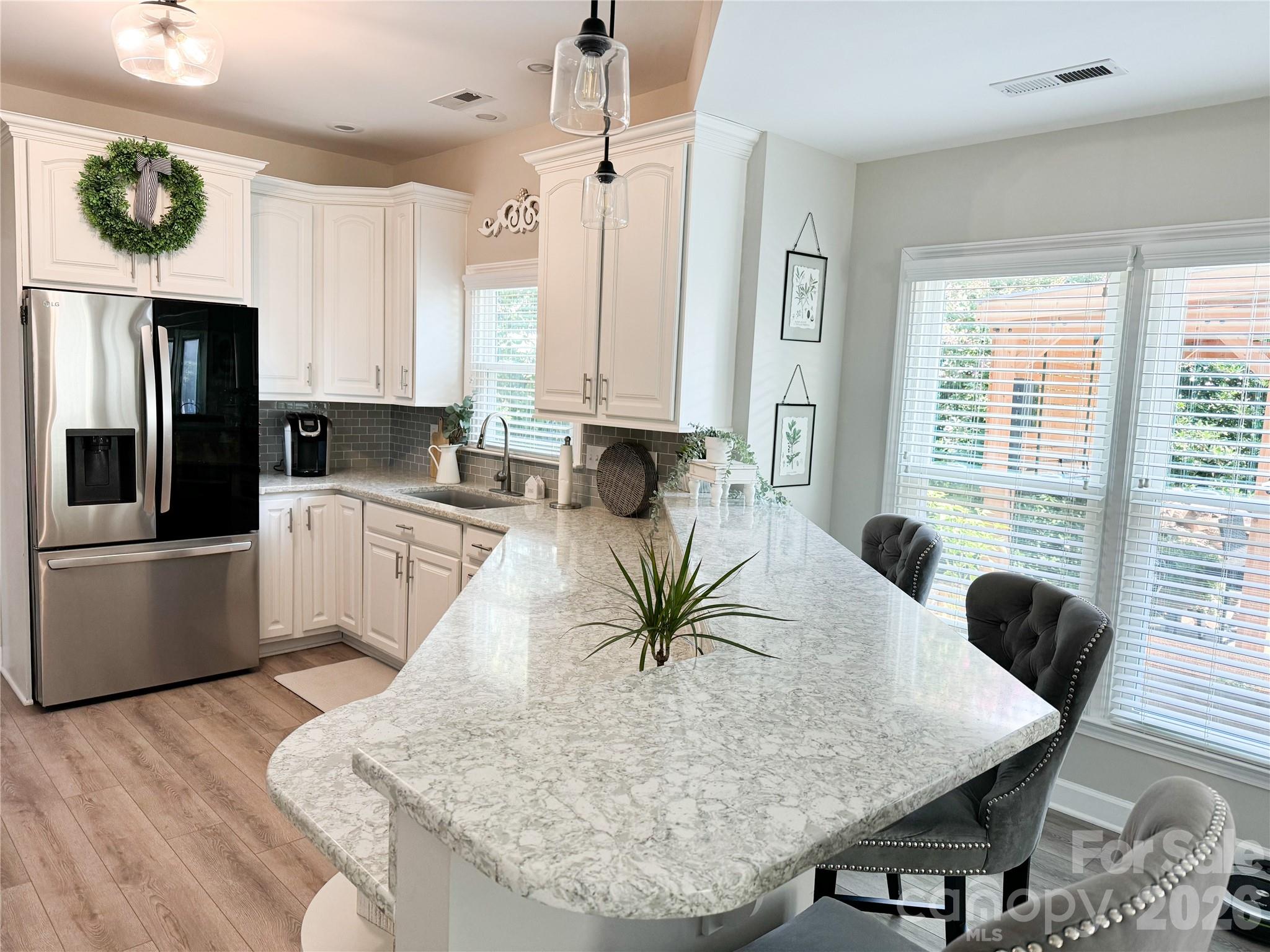 5th image of 19942 Scanmar Ln, Cornelius, NC 28031 | MLS# 4381771