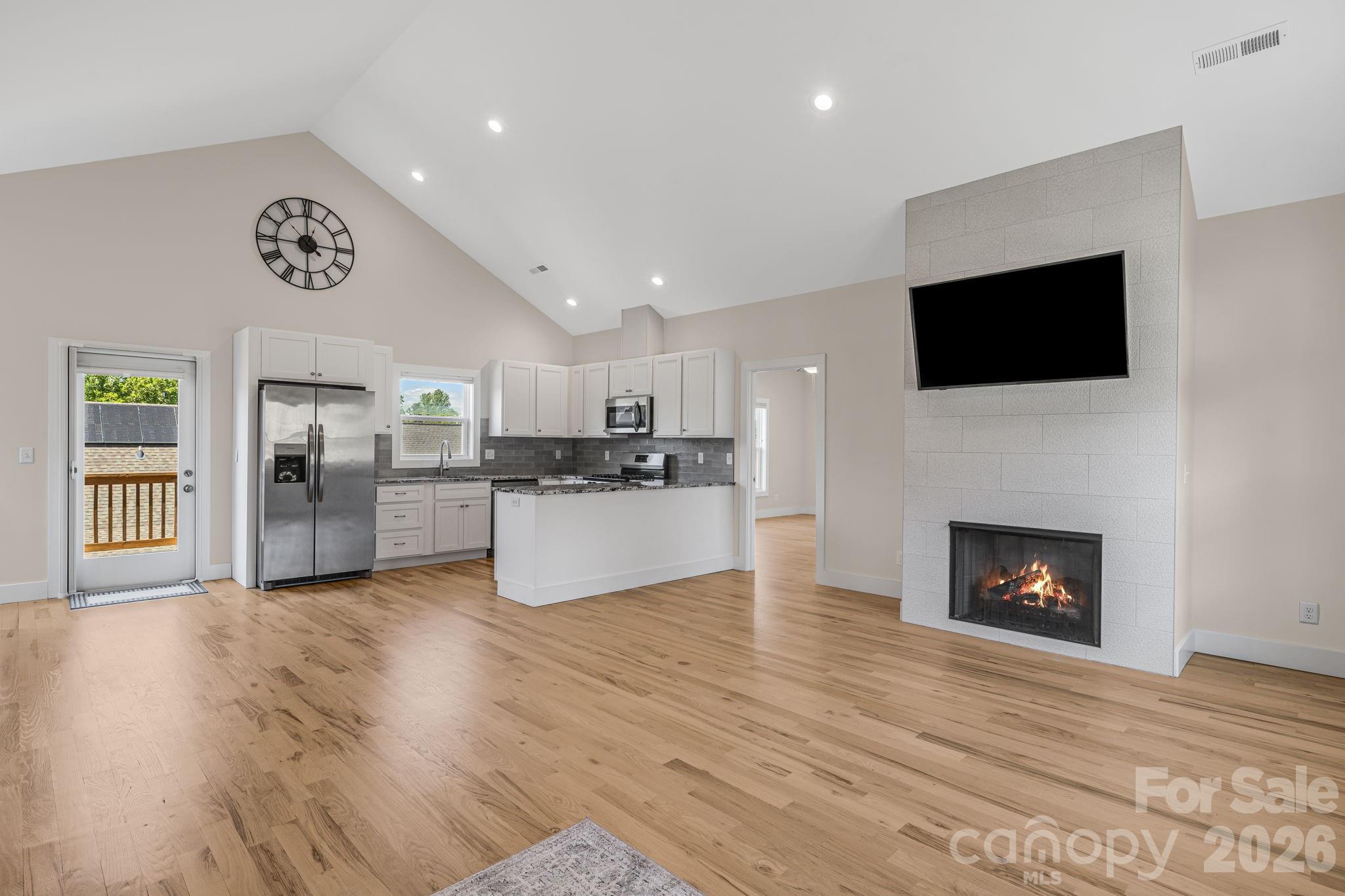 5th image of 215 Oak Meadow Ln, Asheville, NC 28804 | MLS# 4382022