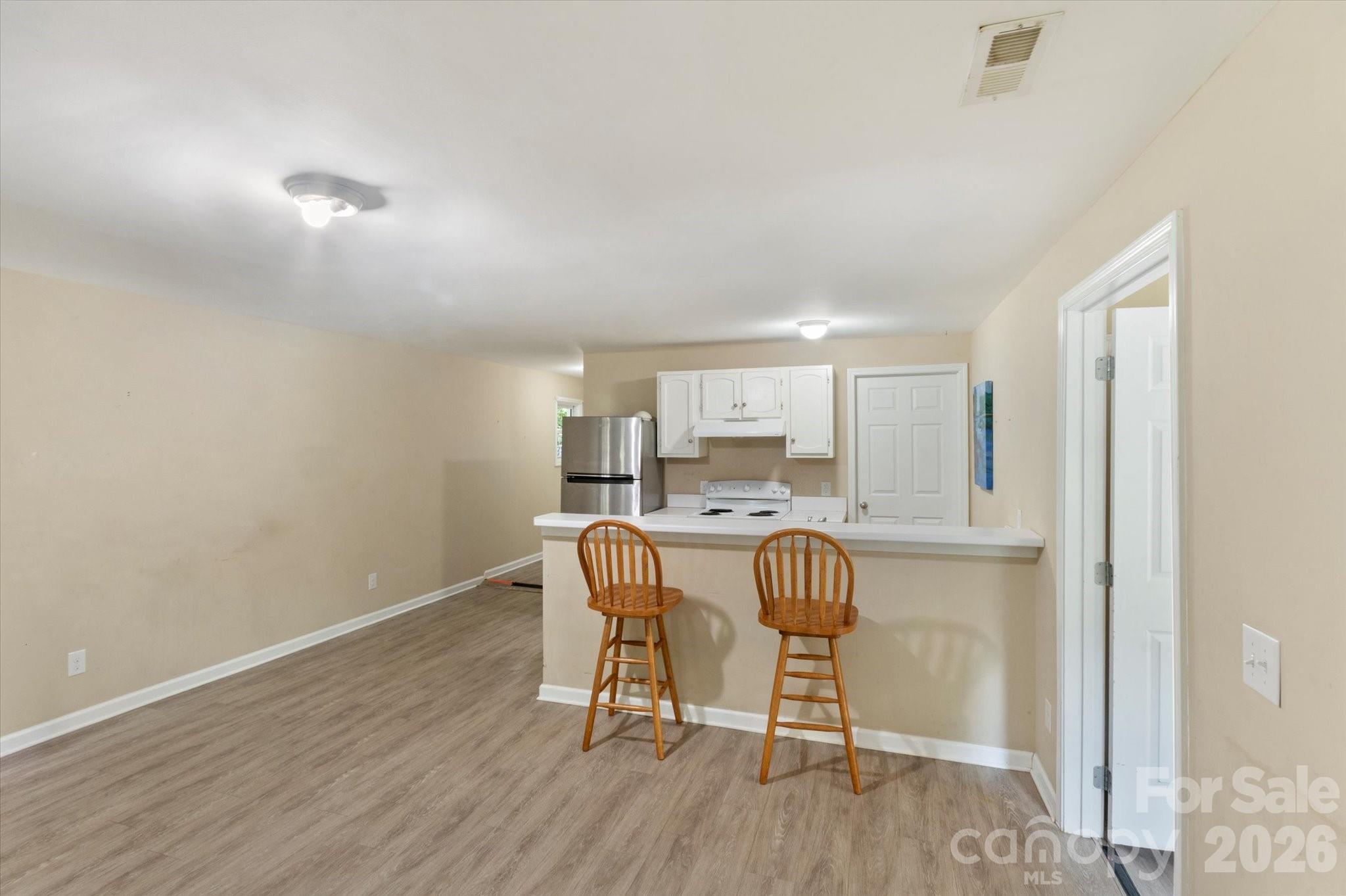 Homes for sale in Brevard, NC | 407 W Main St, Brevard, NC 28712 | MLS# 4382396