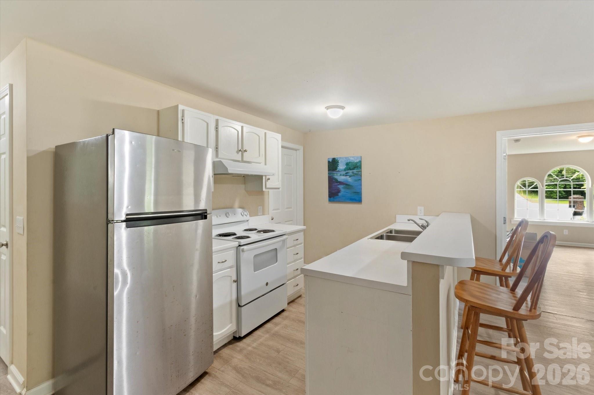 Homes for sale in Brevard, NC | 407 W Main St, Brevard, NC 28712 | MLS# 4382396