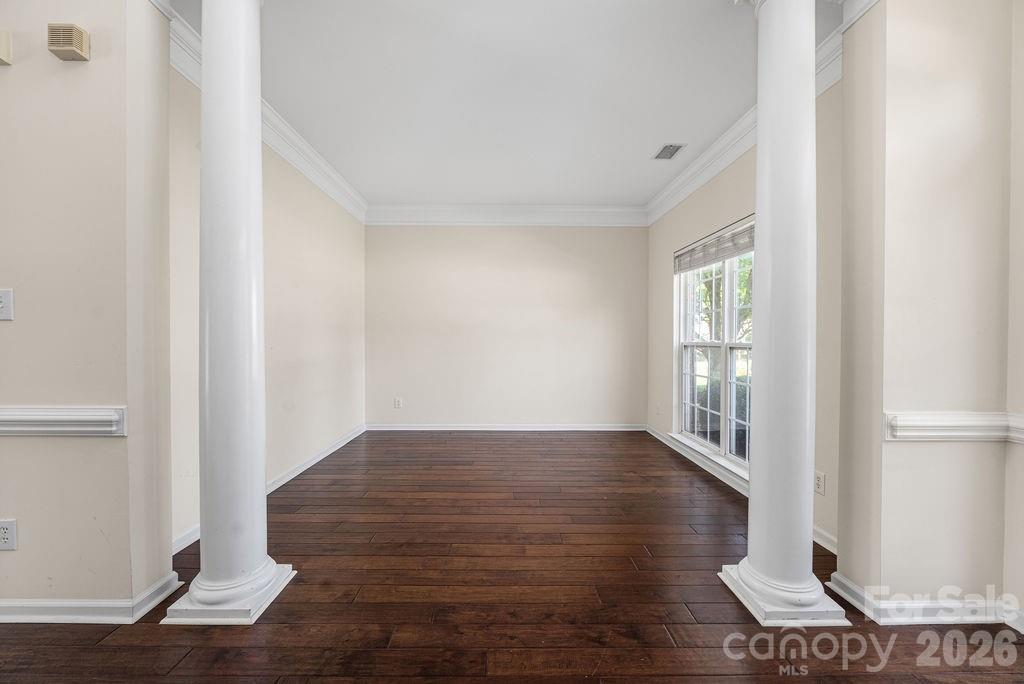 5th image of 9512 Autumn Applause Dr, Charlotte, NC 28277 | MLS# 4382664