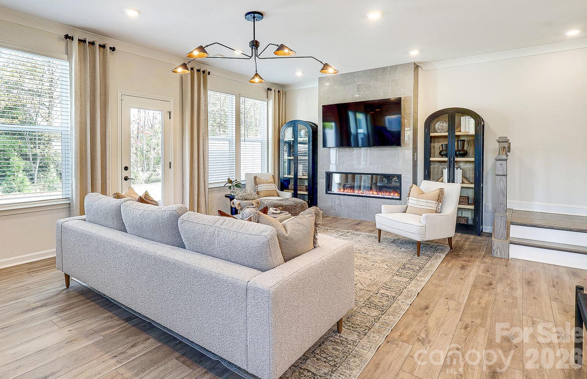 3rd image of 2011 Bayou Trace Dr, Charlotte, NC 28262 | MLS# 4382738