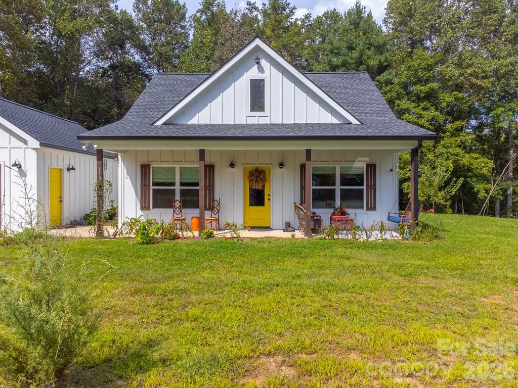 Homes for sale in Hayesville, NC | 190 Fort Hembree Rd, Hayesville, NC 28904 | MLS# 4383631