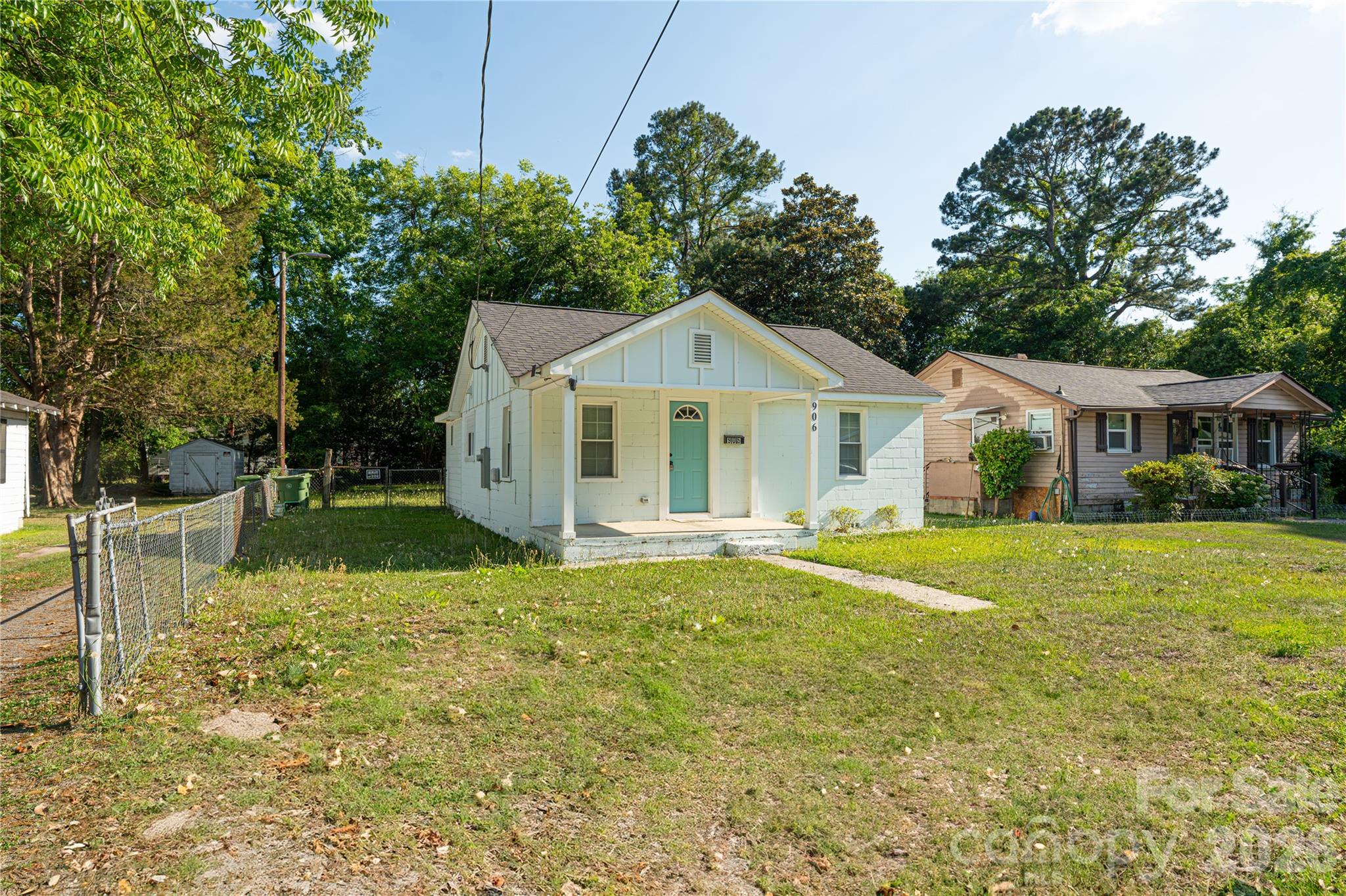 Homes for sale in Florence, SC | 906 Gladstone St, Florence, SC 29501 | MLS# 4383891